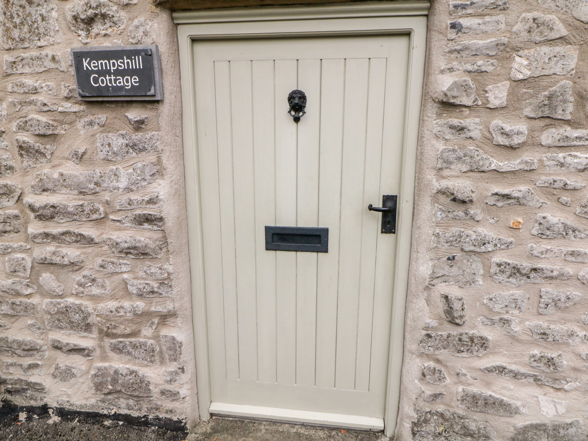 Holiday cottage in Tideswell, Derbyshire - Photo 2
