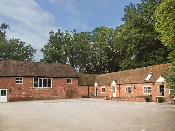 Holiday cottage, Rowington (Finwood Cottage 1)