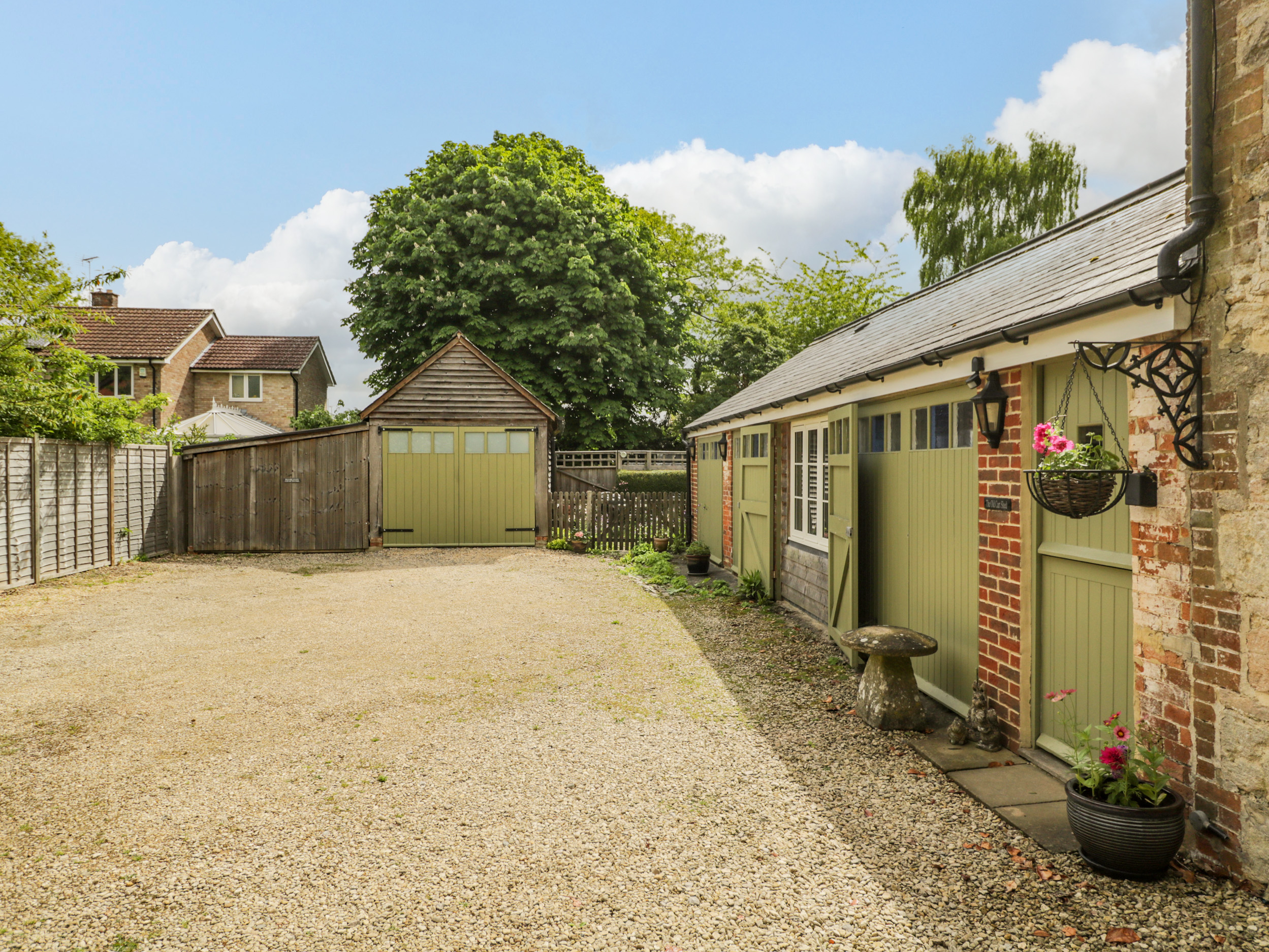 Holiday cottage, Lyneham (Old Cart Shed)