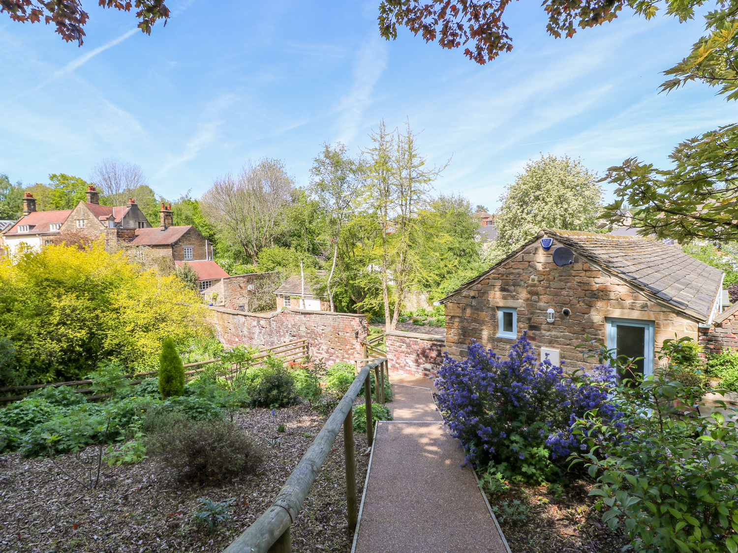 Holiday cottage in Dronfield, Derbyshire - Photo 4