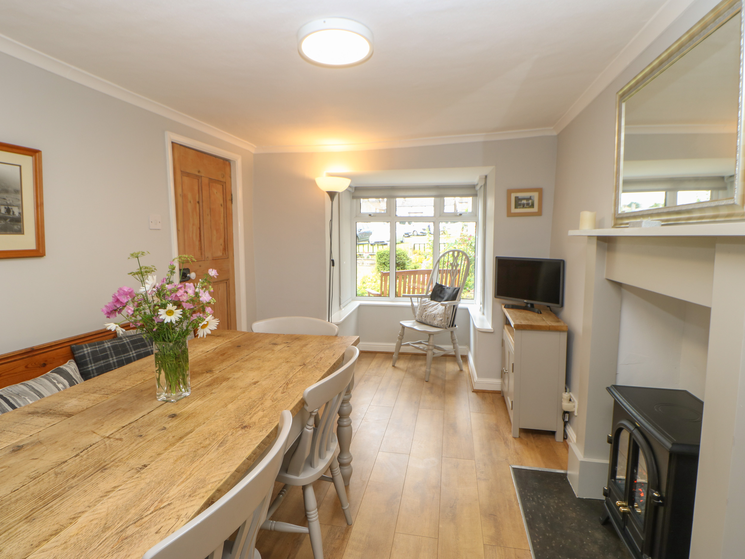 Braeside - Sleeps 8