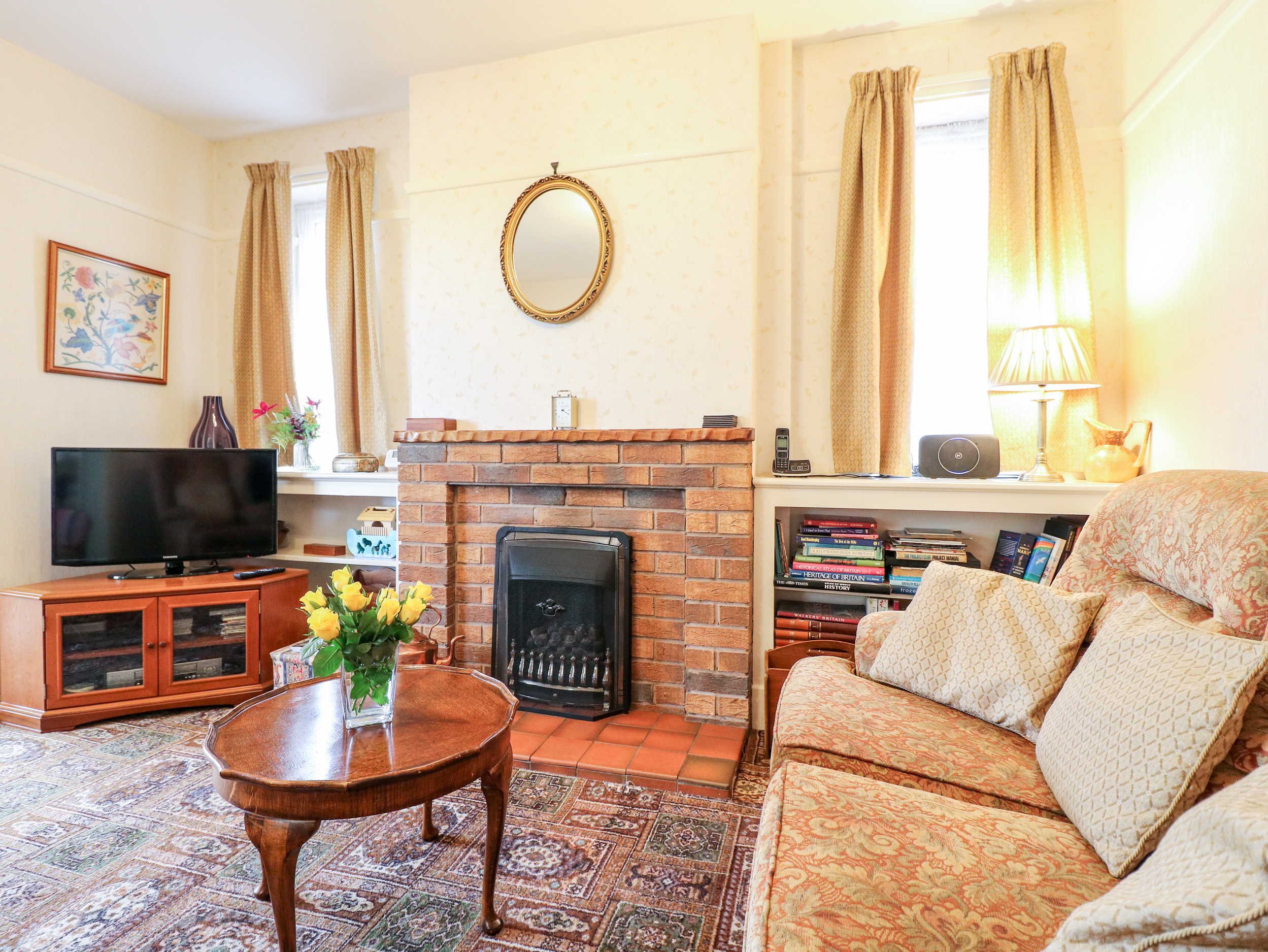 Holiday cottage in Barrow Hill, Derbyshire - Photo 3