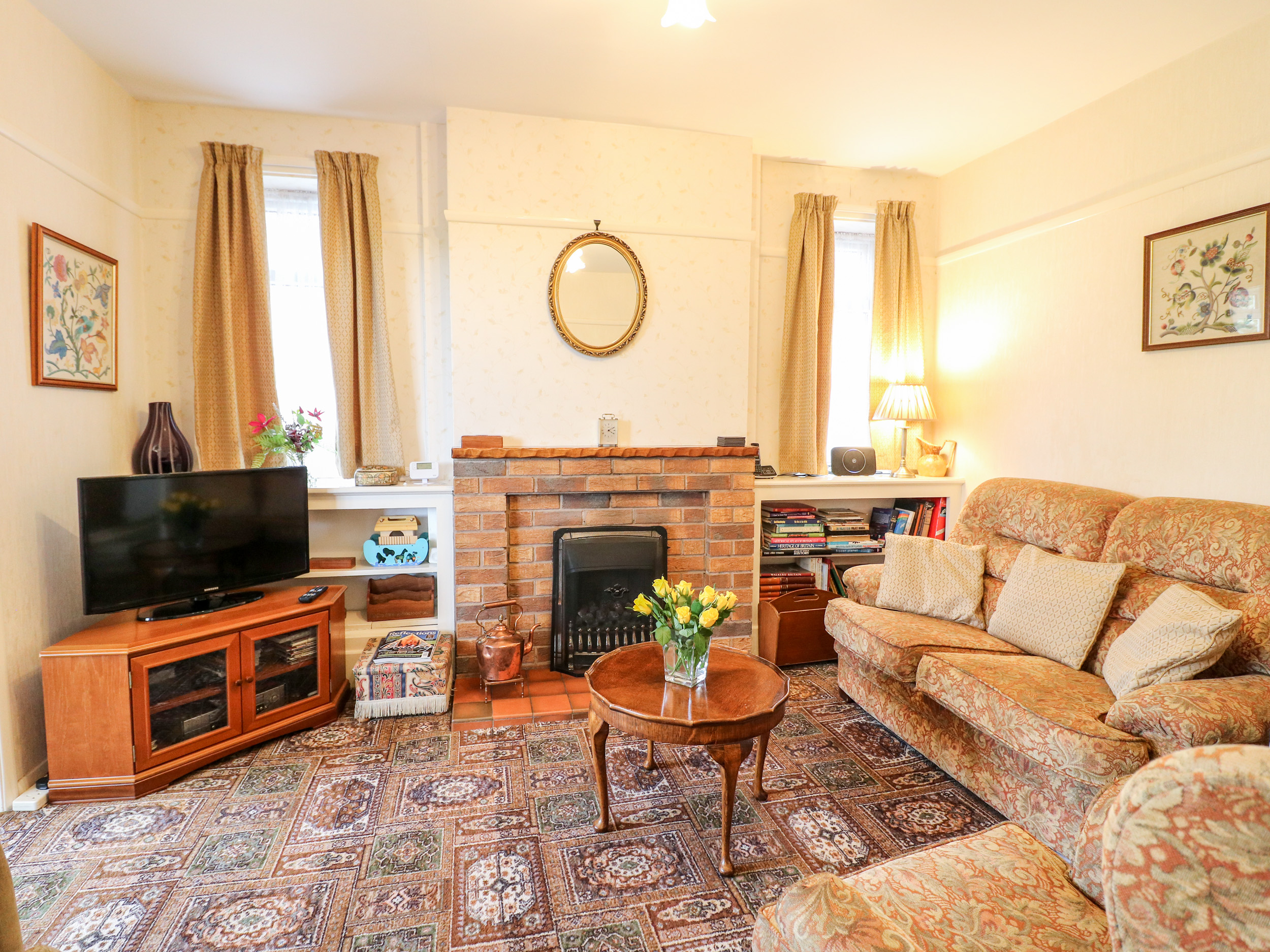 Holiday cottage in Barrow Hill, Derbyshire - Photo 5