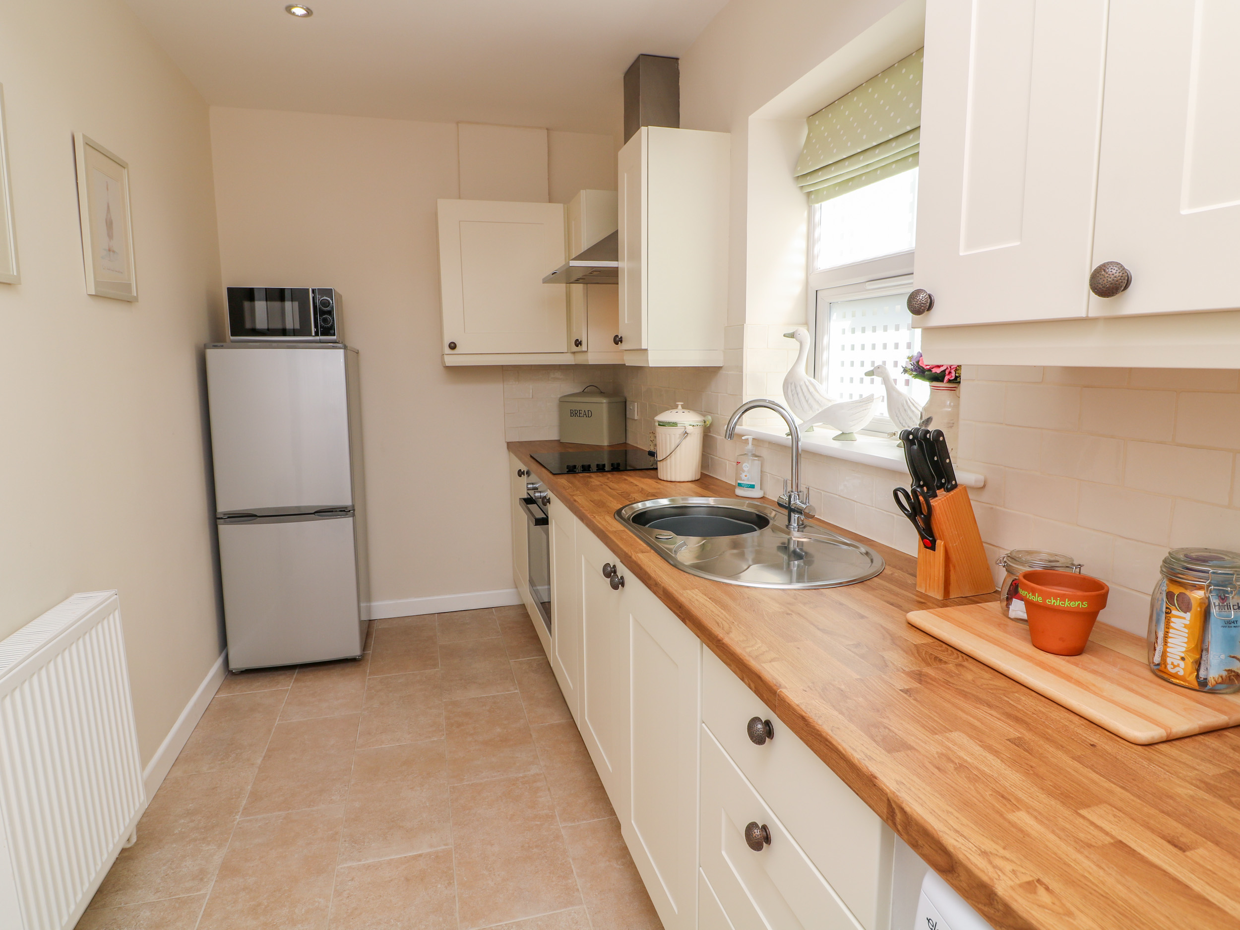 Holiday cottage in Hollington, Derbyshire - Photo 6