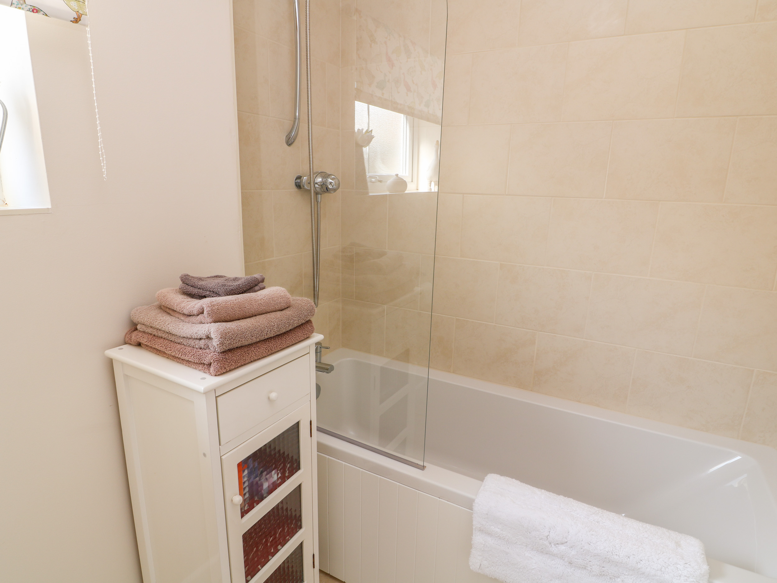 Holiday cottage in Hollington, Derbyshire - Photo 11