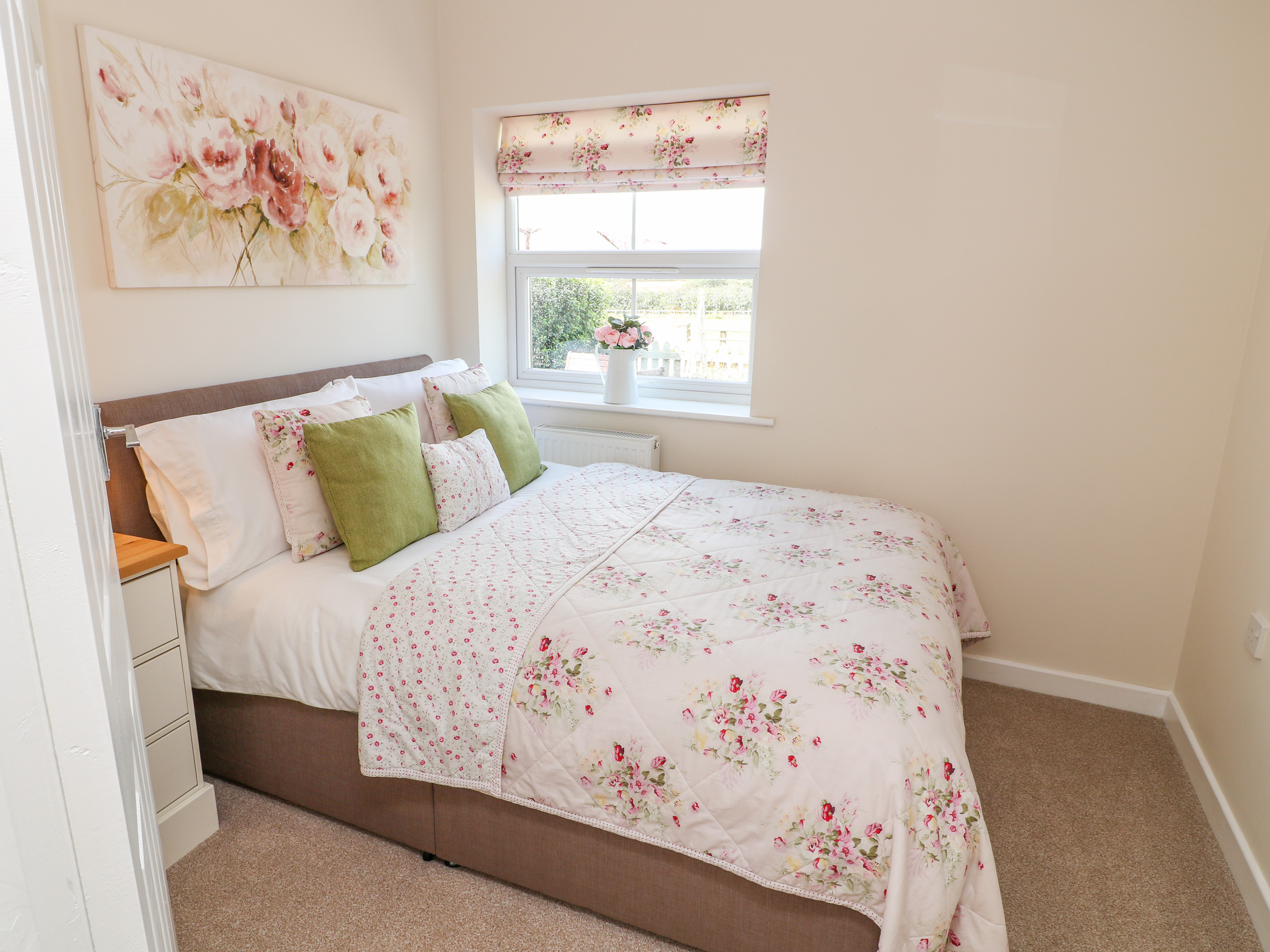 Holiday cottage in Hollington, Derbyshire - Photo 8