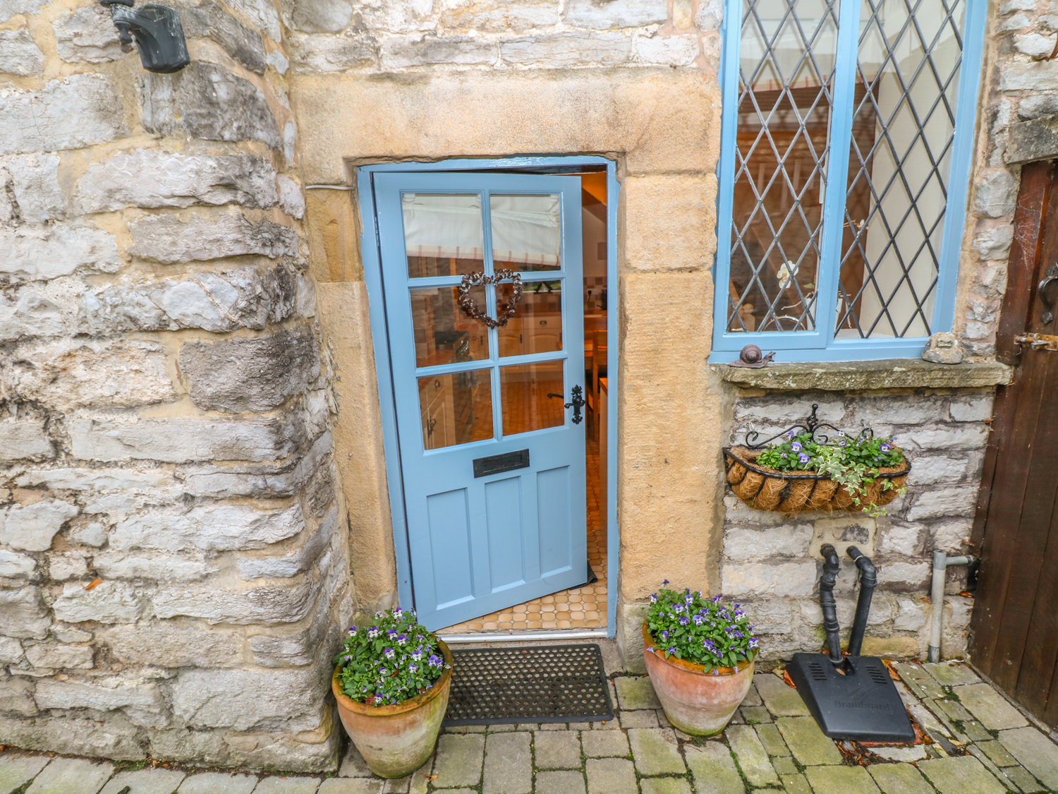 Holiday cottage in Castleton, Derbyshire - Photo 3