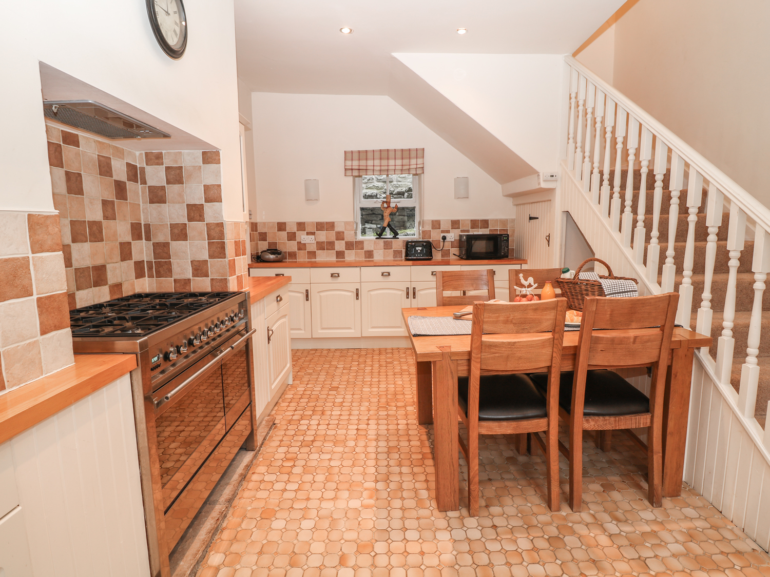 Holiday cottage in Castleton, Derbyshire - Photo 11