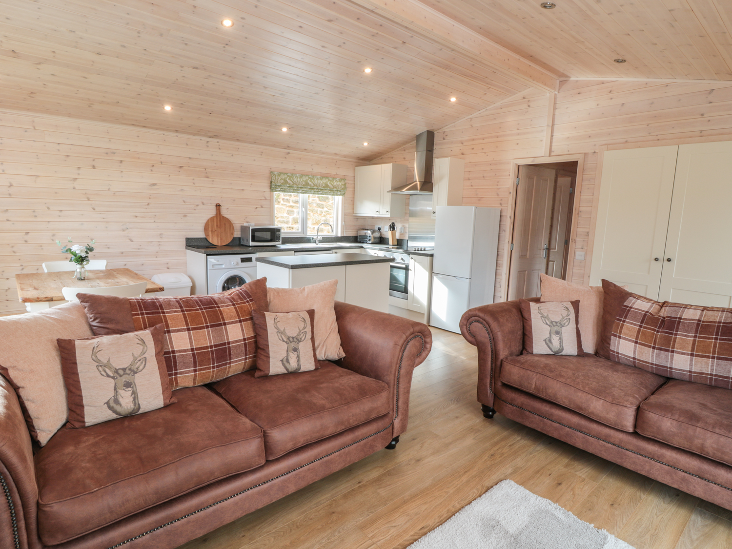 Holiday cottage in Rowsley, Derbyshire - Photo 2