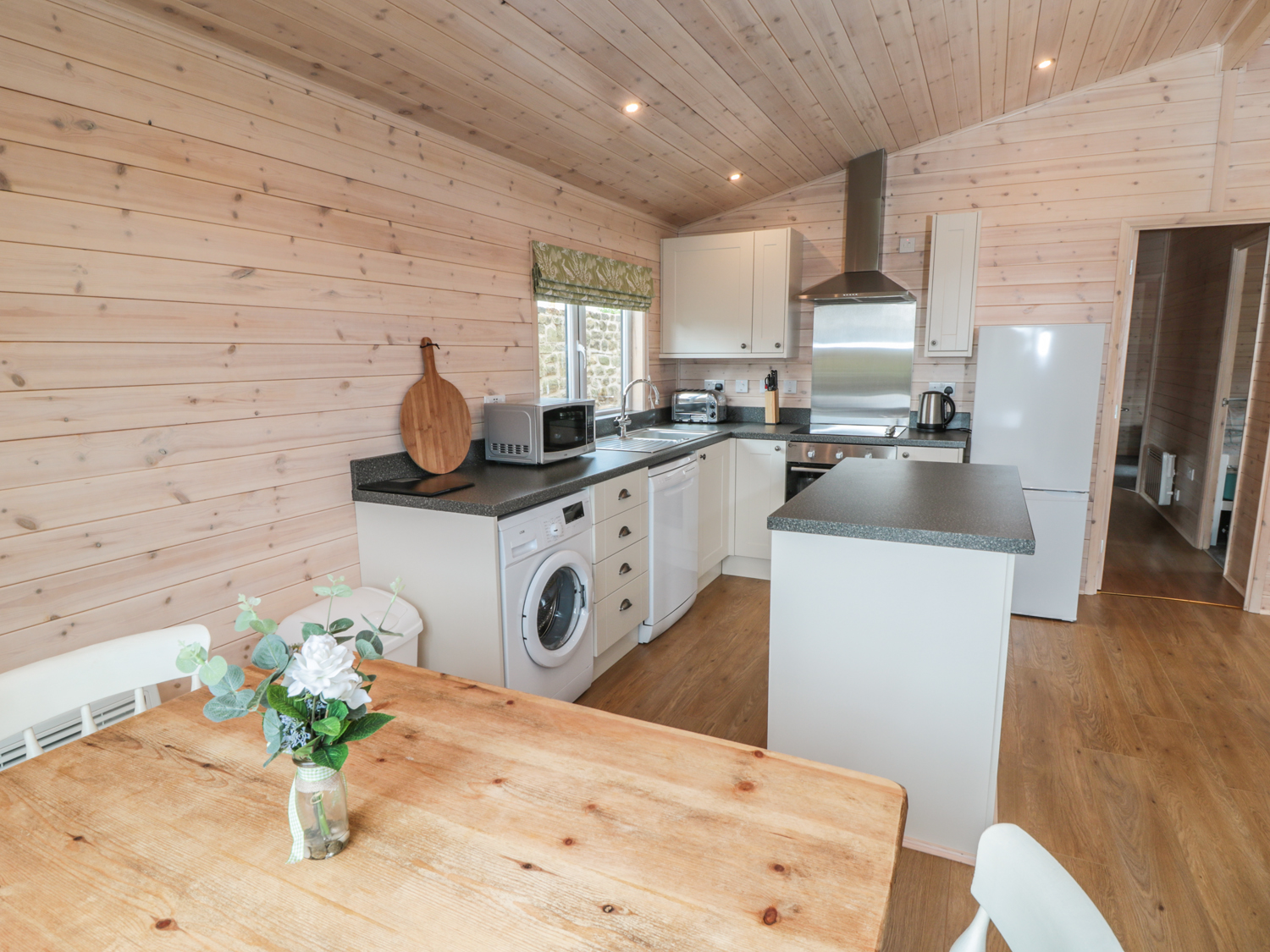 Holiday cottage in Rowsley, Derbyshire - Photo 7