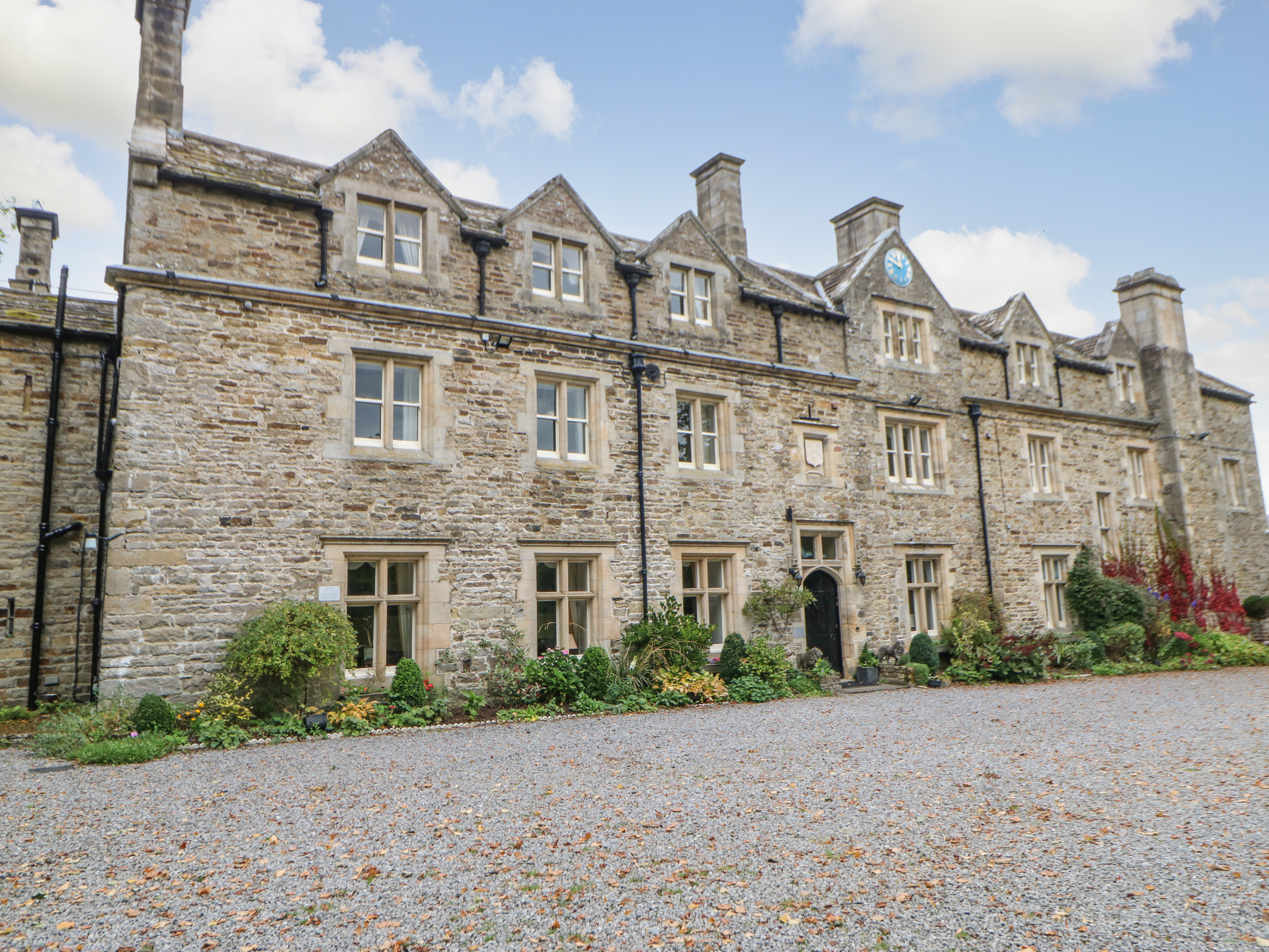 Horsley Hall - Sleeps 20
