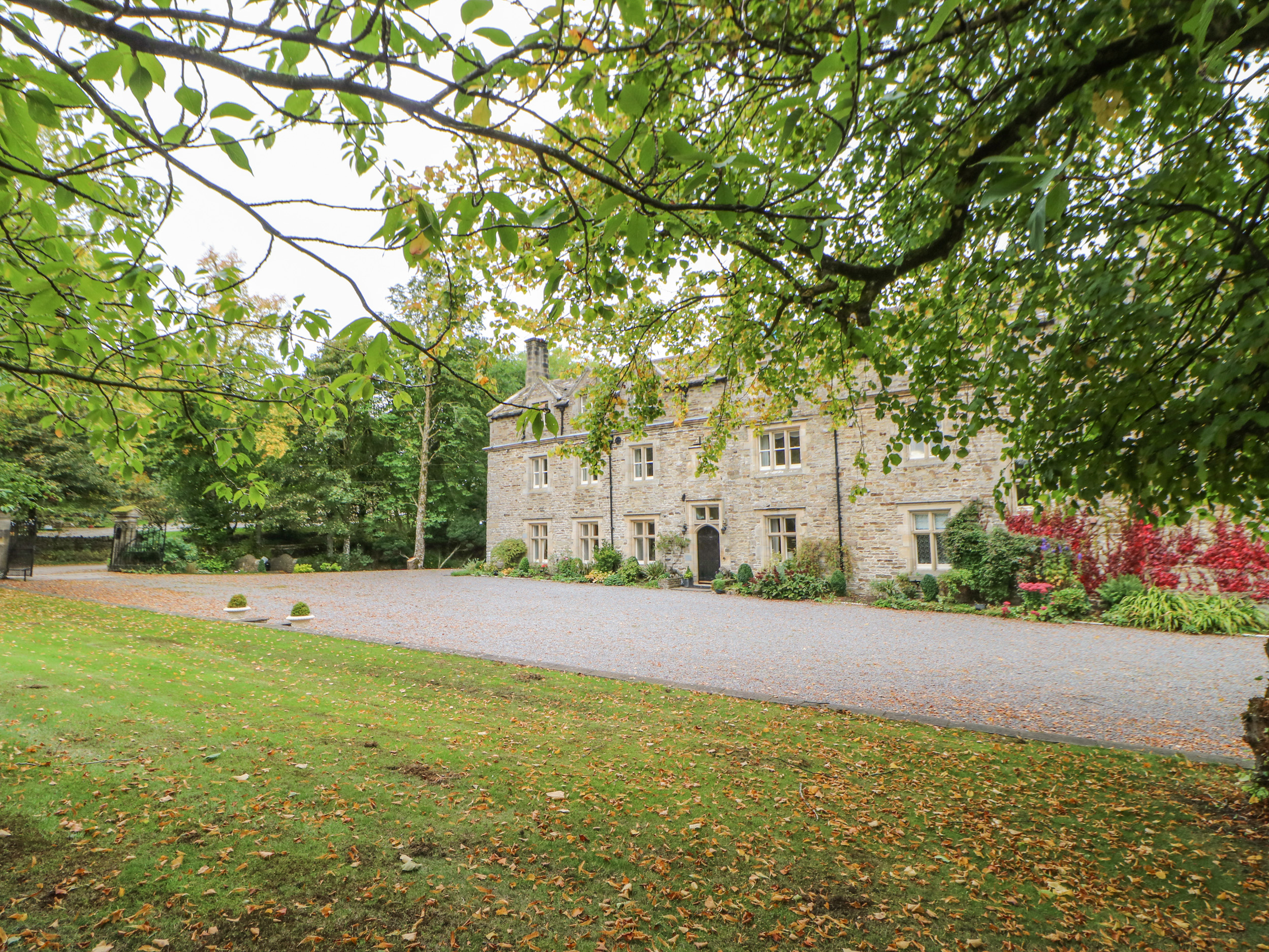 Horsley Hall - Sleeps 20