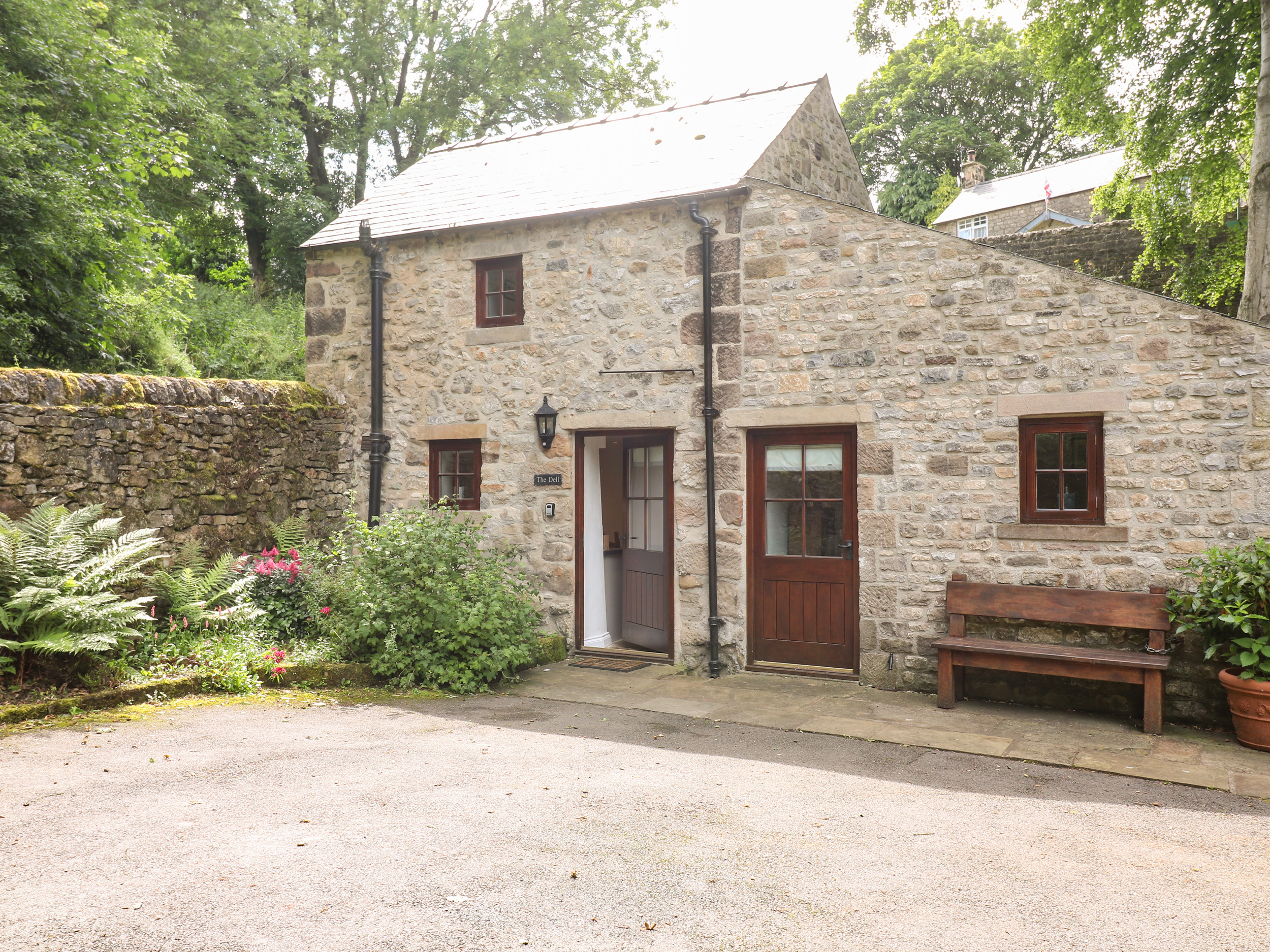 Holiday cottage in Winster, Derbyshire - Photo 2