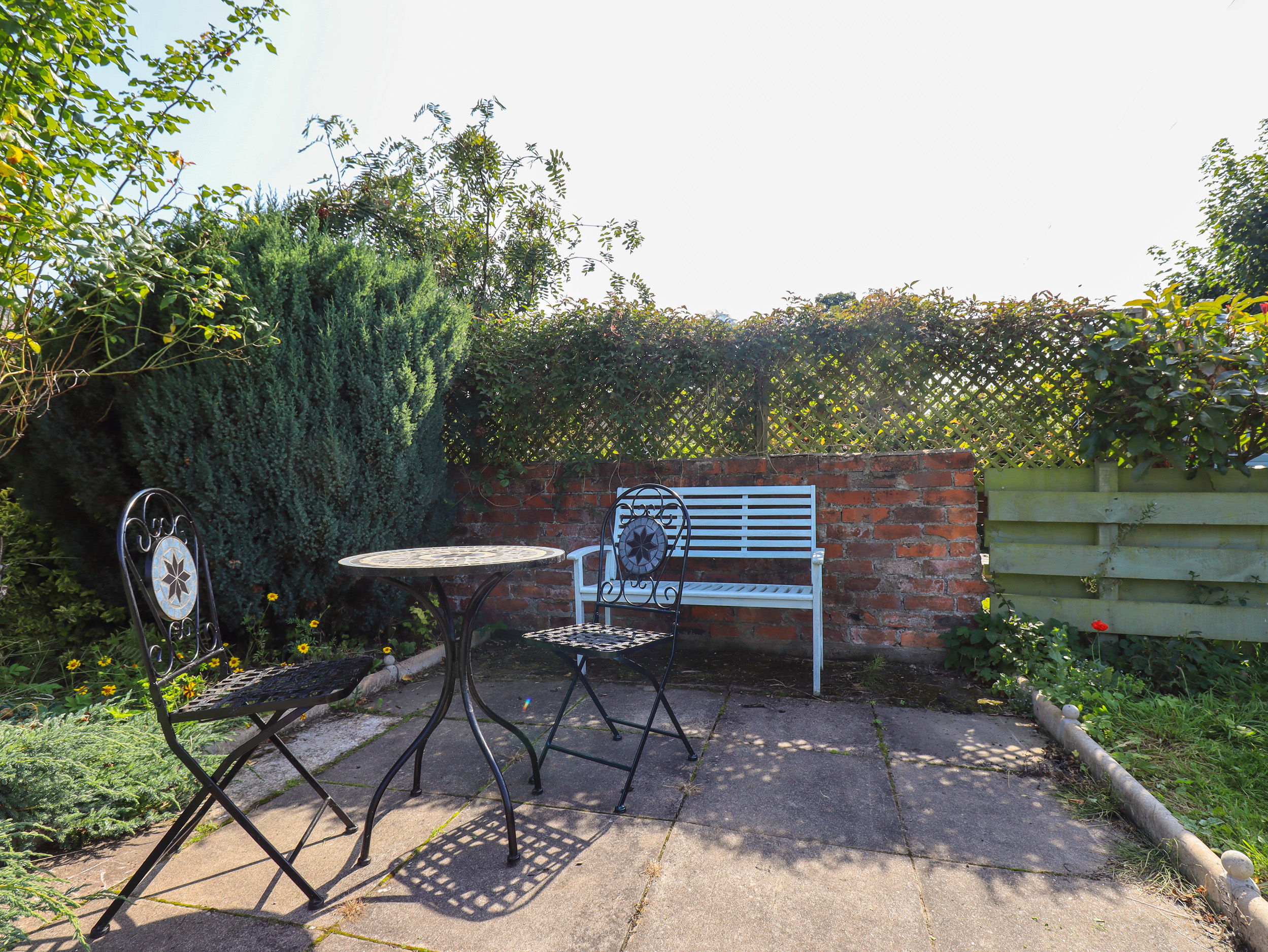 Dumfries Dog Friendly Sleeps 4, Powfoot Beach Stays