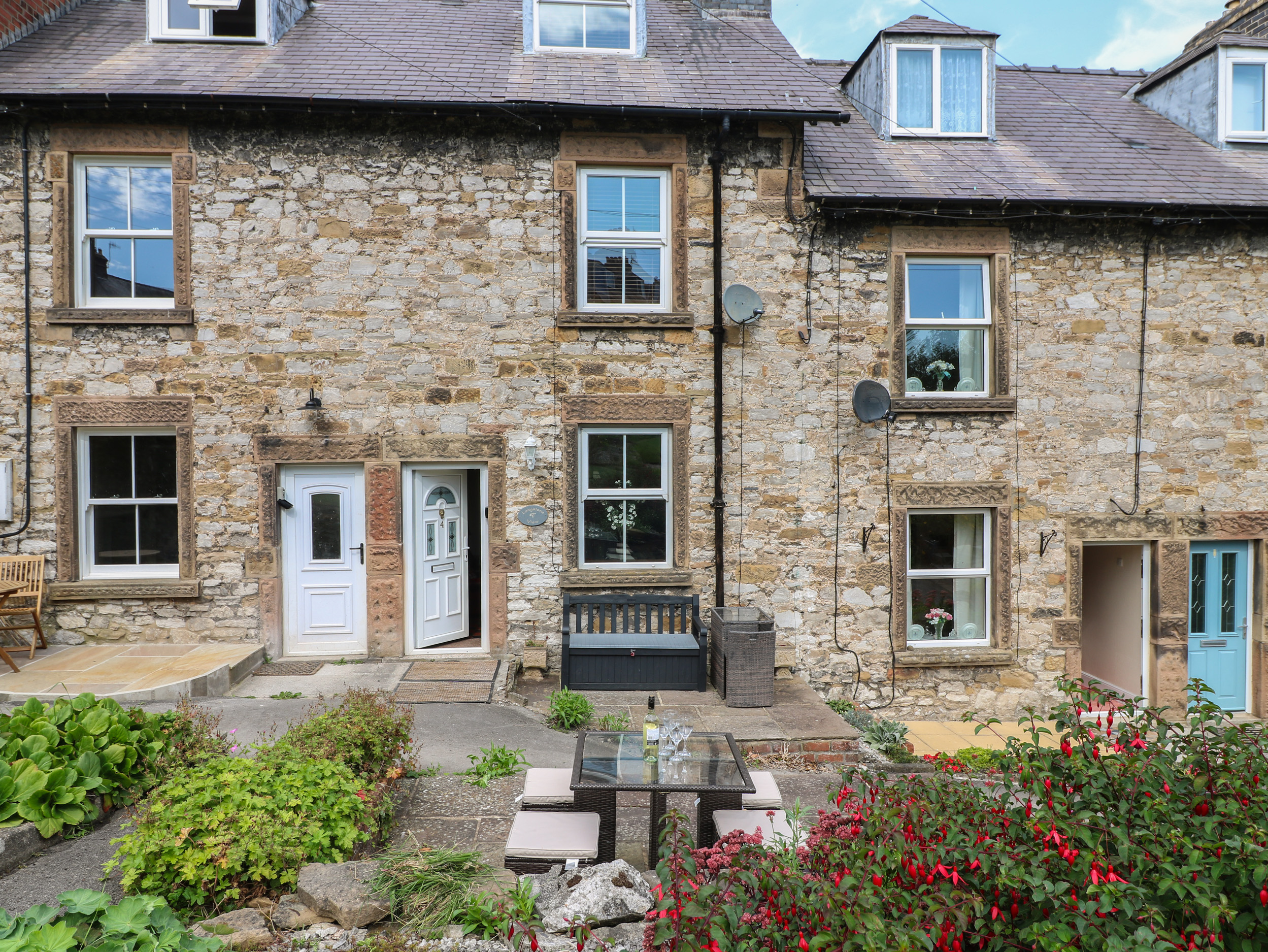 Holiday cottage in Bakewell, Derbyshire - Photo 1