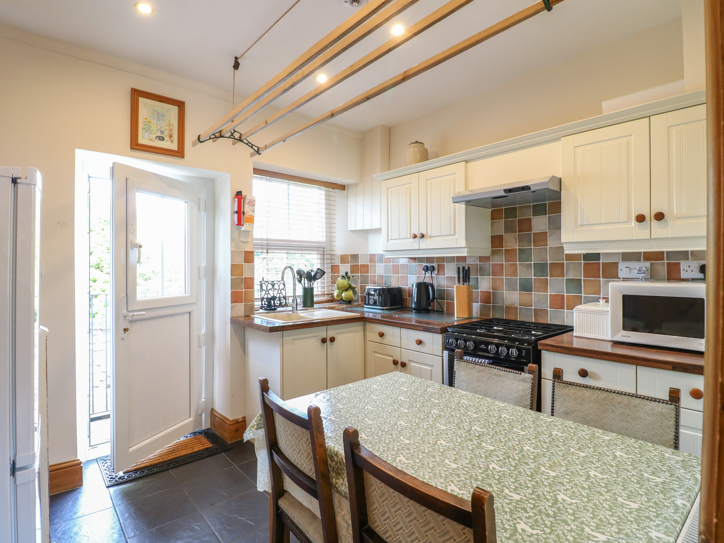 Holiday cottage in Bakewell, Derbyshire - Photo 10