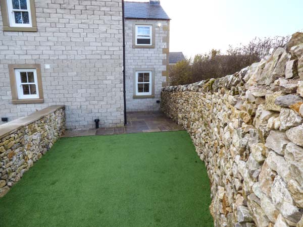 Holiday cottage in Chelmorton, Derbyshire - Photo 10