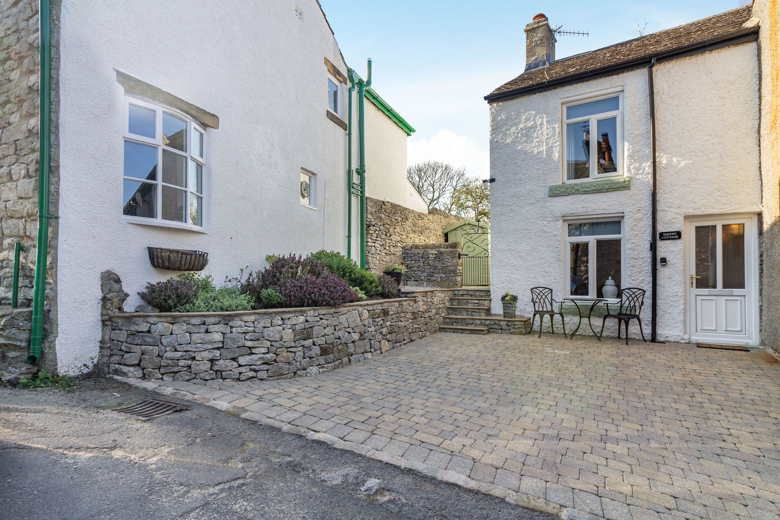 Holiday cottage, Bradwell (Smithy Cottage)