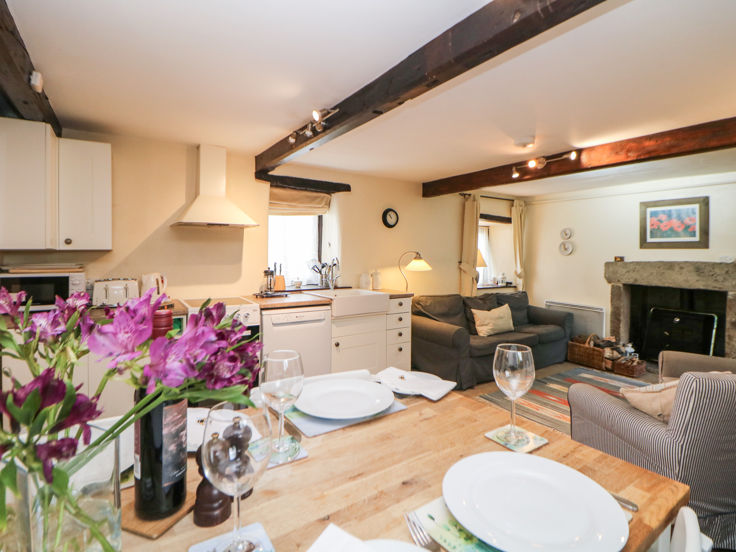 Holiday cottage in Castleton, Derbyshire - Photo 7