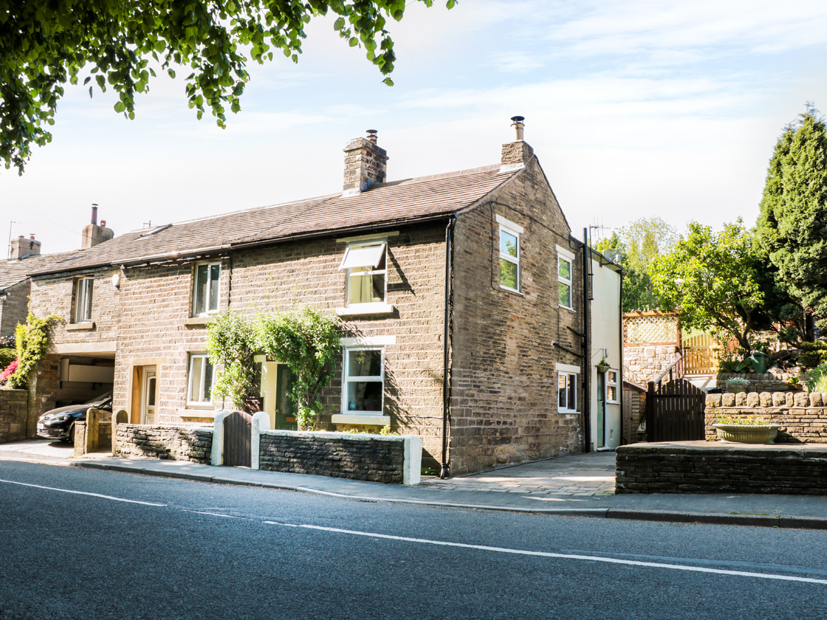 Holiday cottage in Chinley, Derbyshire - Photo 1