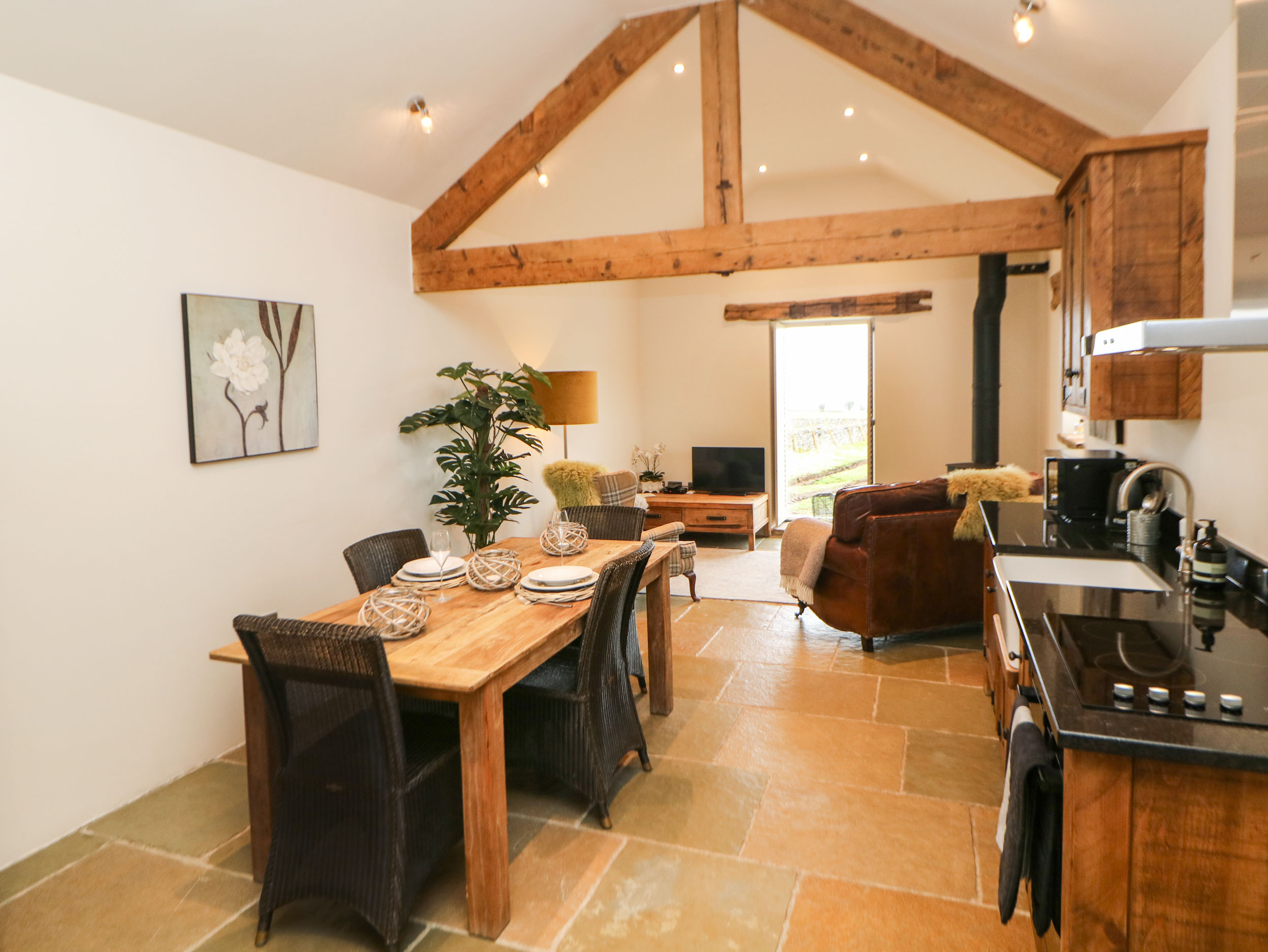 Holiday cottage in Chelmorton, Derbyshire - Photo 7
