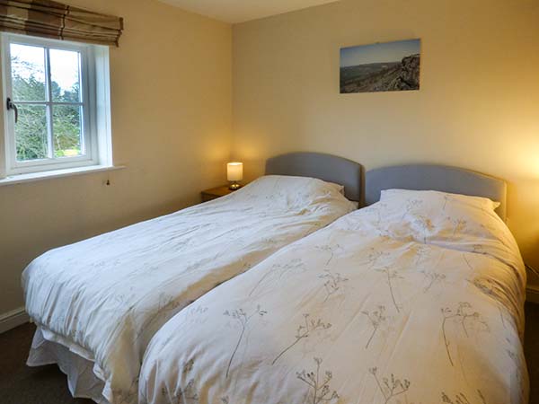 Holiday cottage in Eyam, Derbyshire - Photo 8
