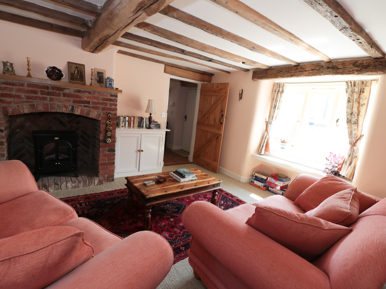 Holiday cottage in Golden Valley, Derbyshire - Photo 4