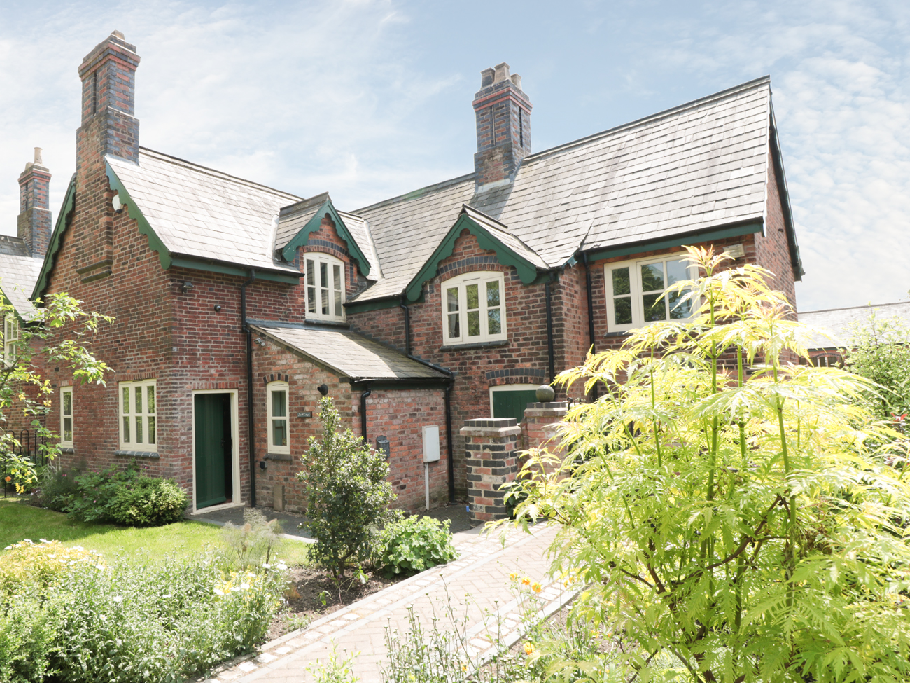 Holiday cottage in Golden Valley, Derbyshire - Photo 1