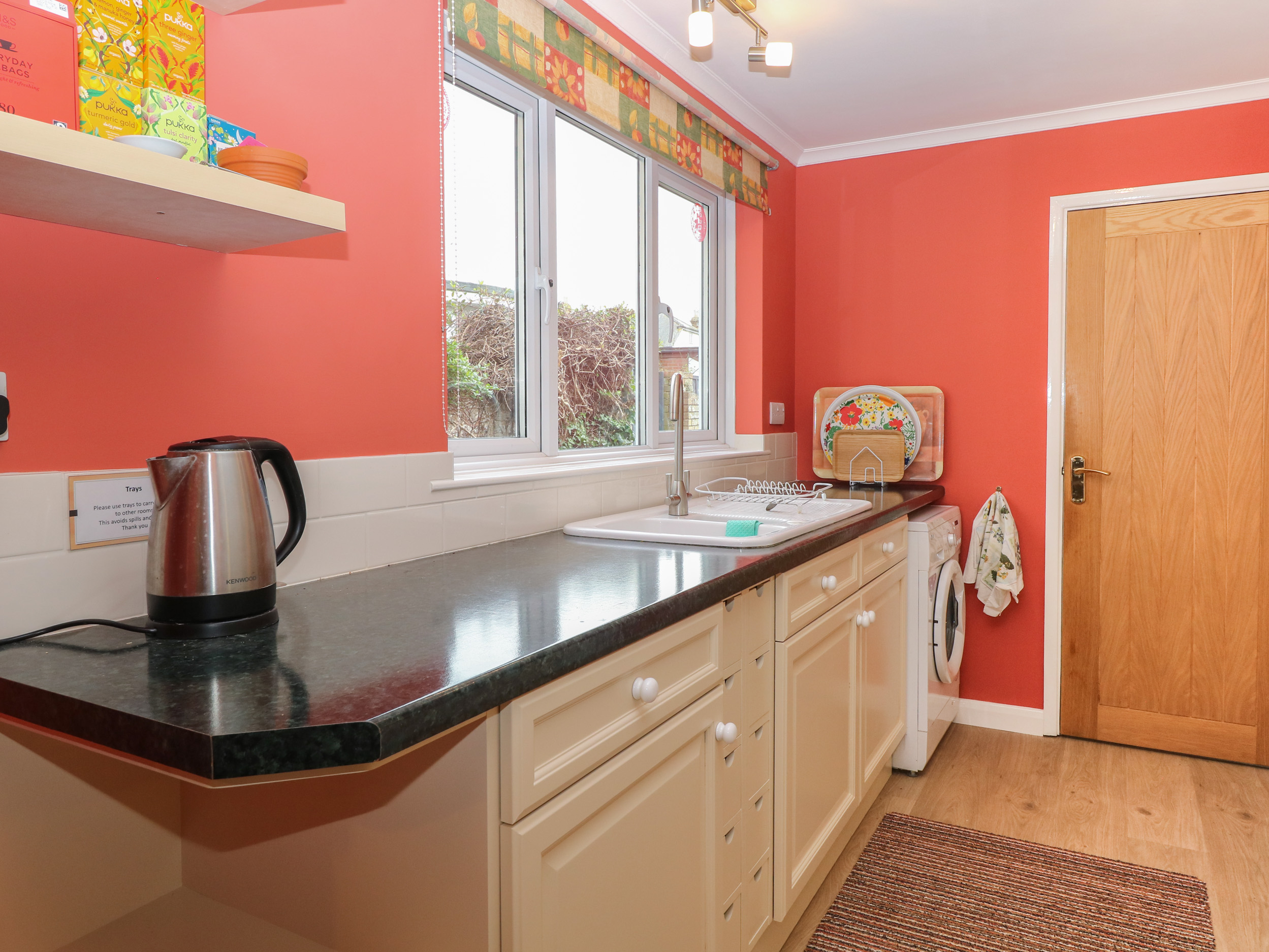 Holiday cottage in Pakefield, Suffolk - Photo 11