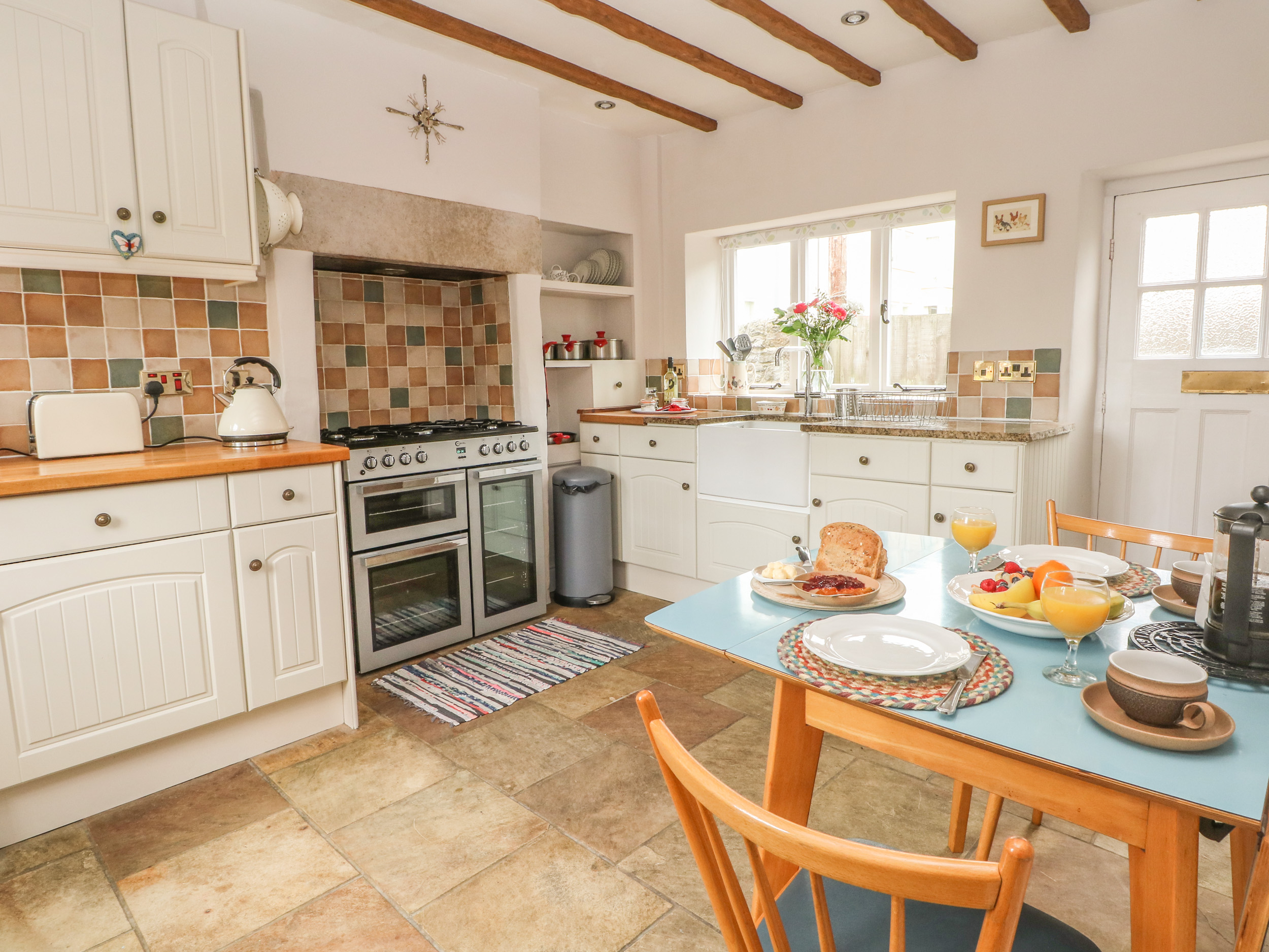 Holiday cottage in Wirksworth, Derbyshire - Photo 6