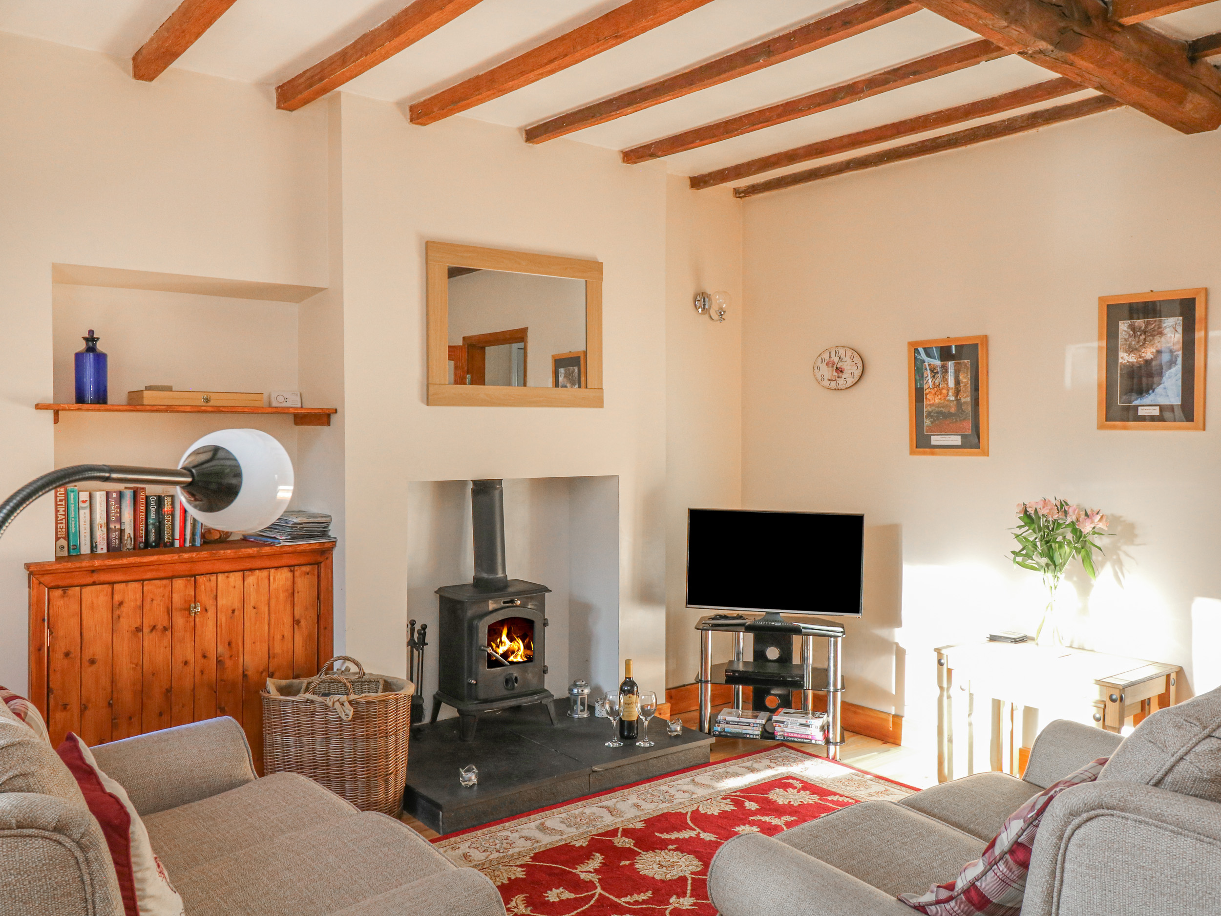 Holiday cottage in Bradwell, Derbyshire - Photo 3