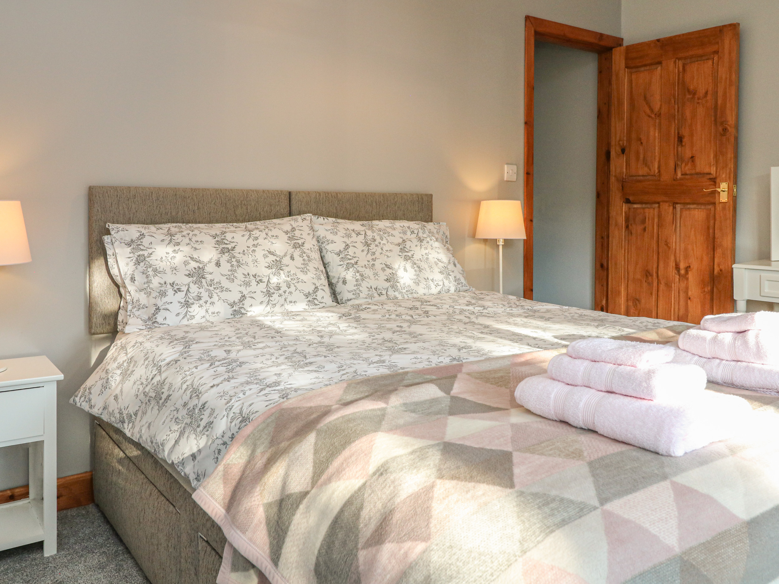 Holiday cottage in Bradwell, Derbyshire - Photo 7