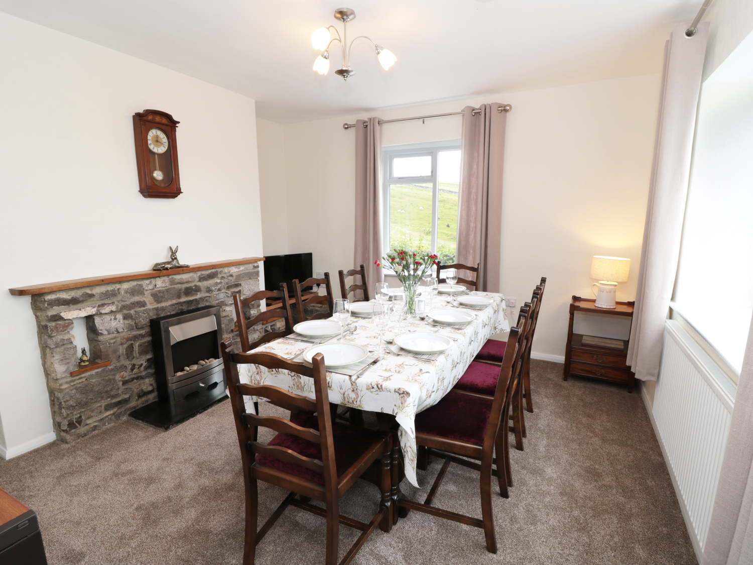 Holiday cottage in Ilam, Derbyshire - Photo 8