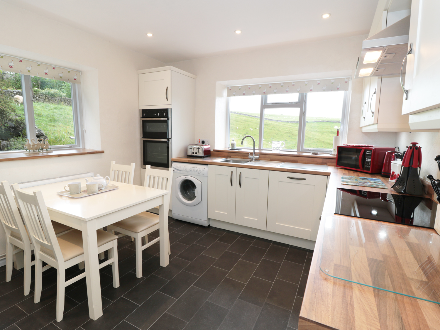 Holiday cottage in Ilam, Derbyshire - Photo 5