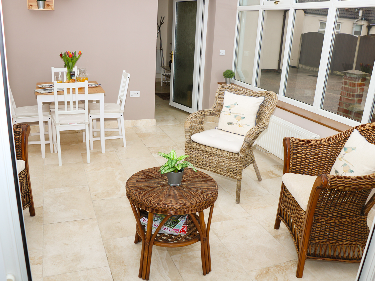 Holiday cottage in Bolsover, Derbyshire - Photo 9