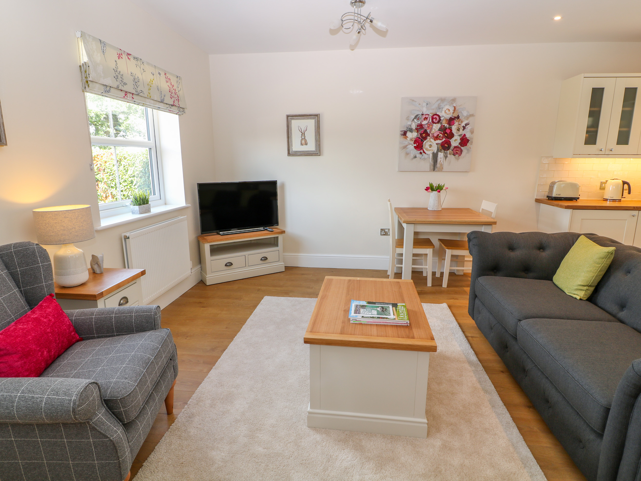 Holiday cottage in Hollington, Derbyshire - Photo 6