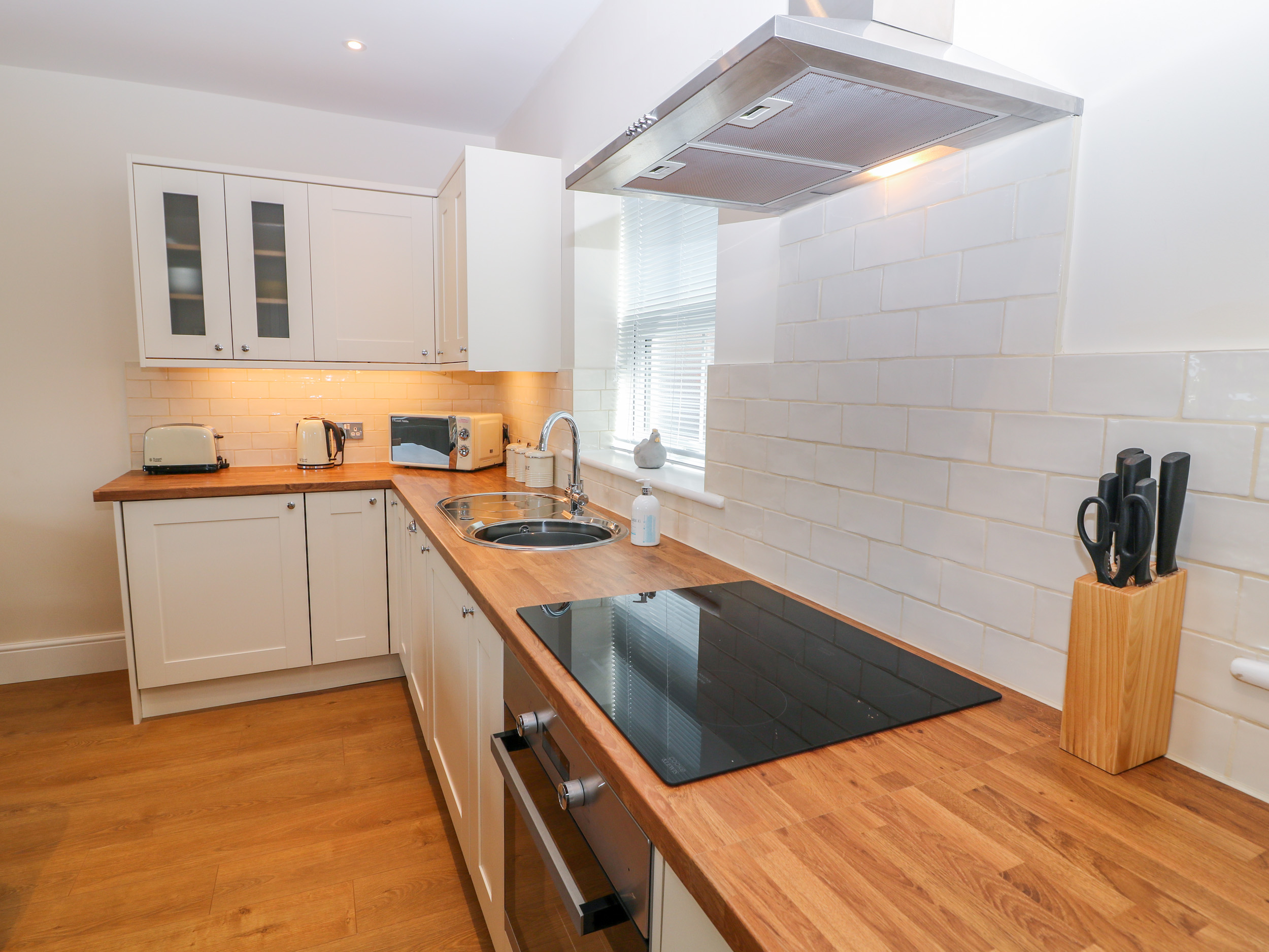 Holiday cottage in Hollington, Derbyshire - Photo 10