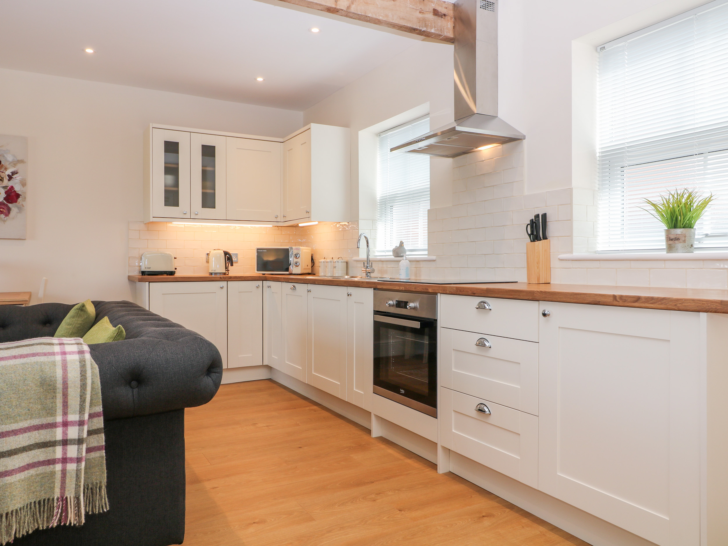 Holiday cottage in Hollington, Derbyshire - Photo 9