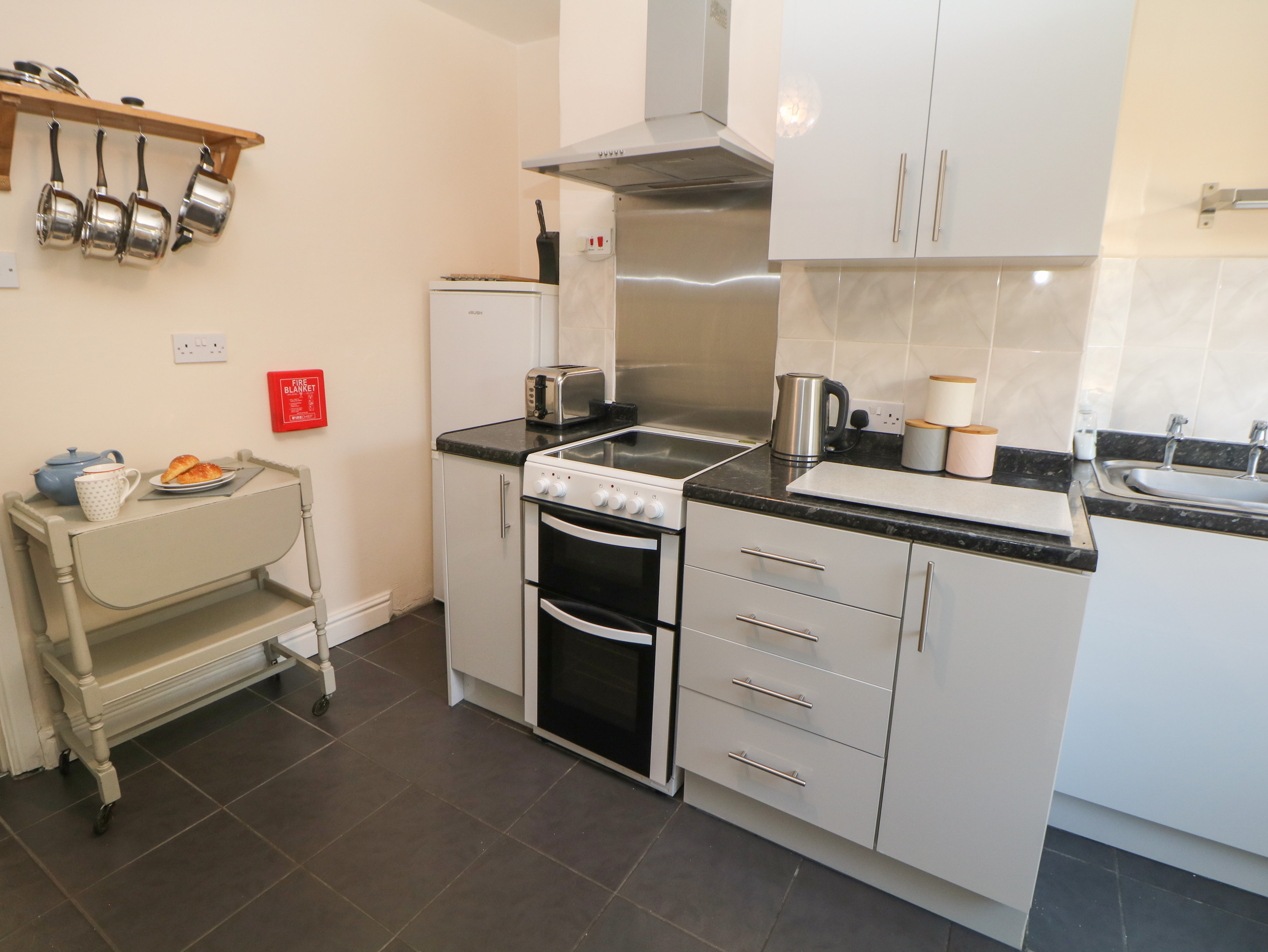 Holiday cottage in Buxton, Derbyshire - Photo 9
