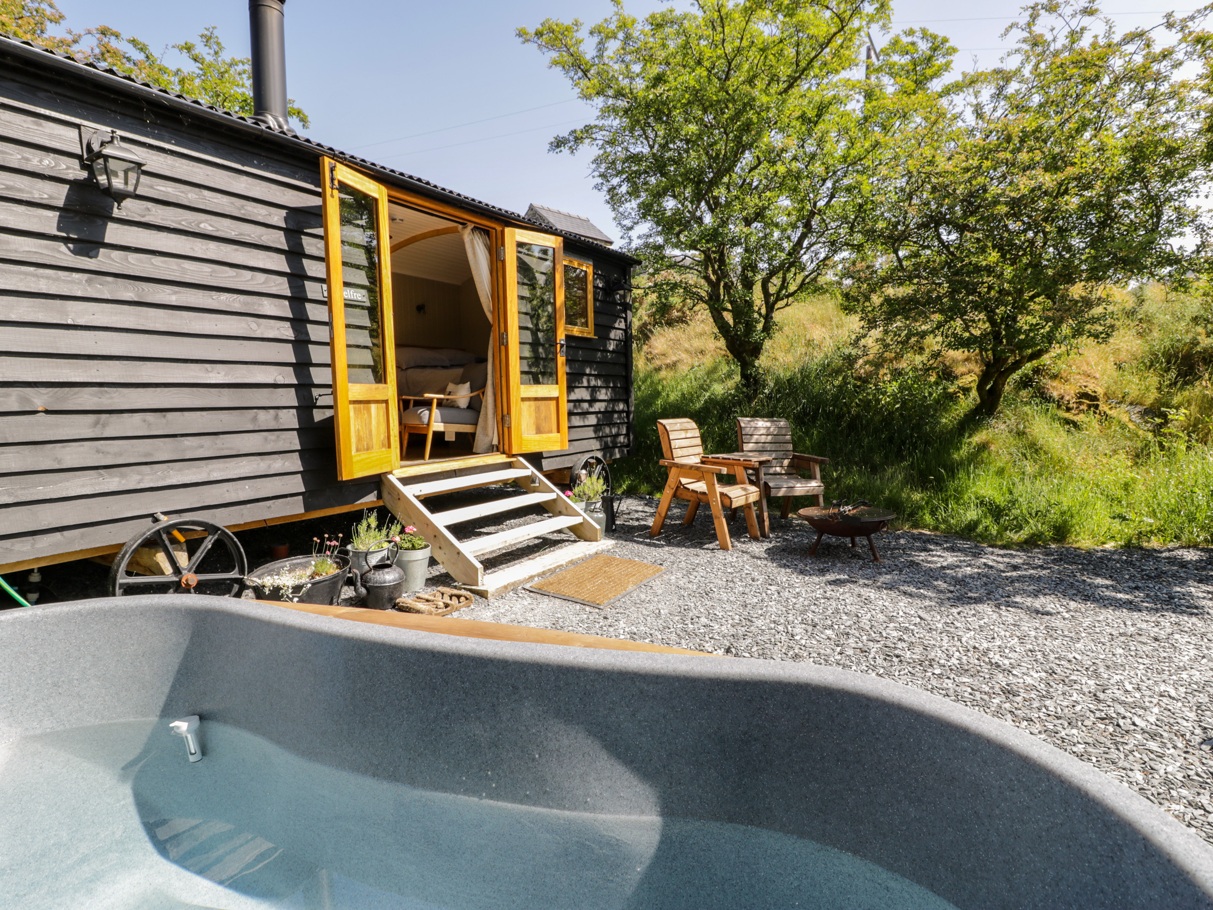 Holiday cottage, Llanbedr ()