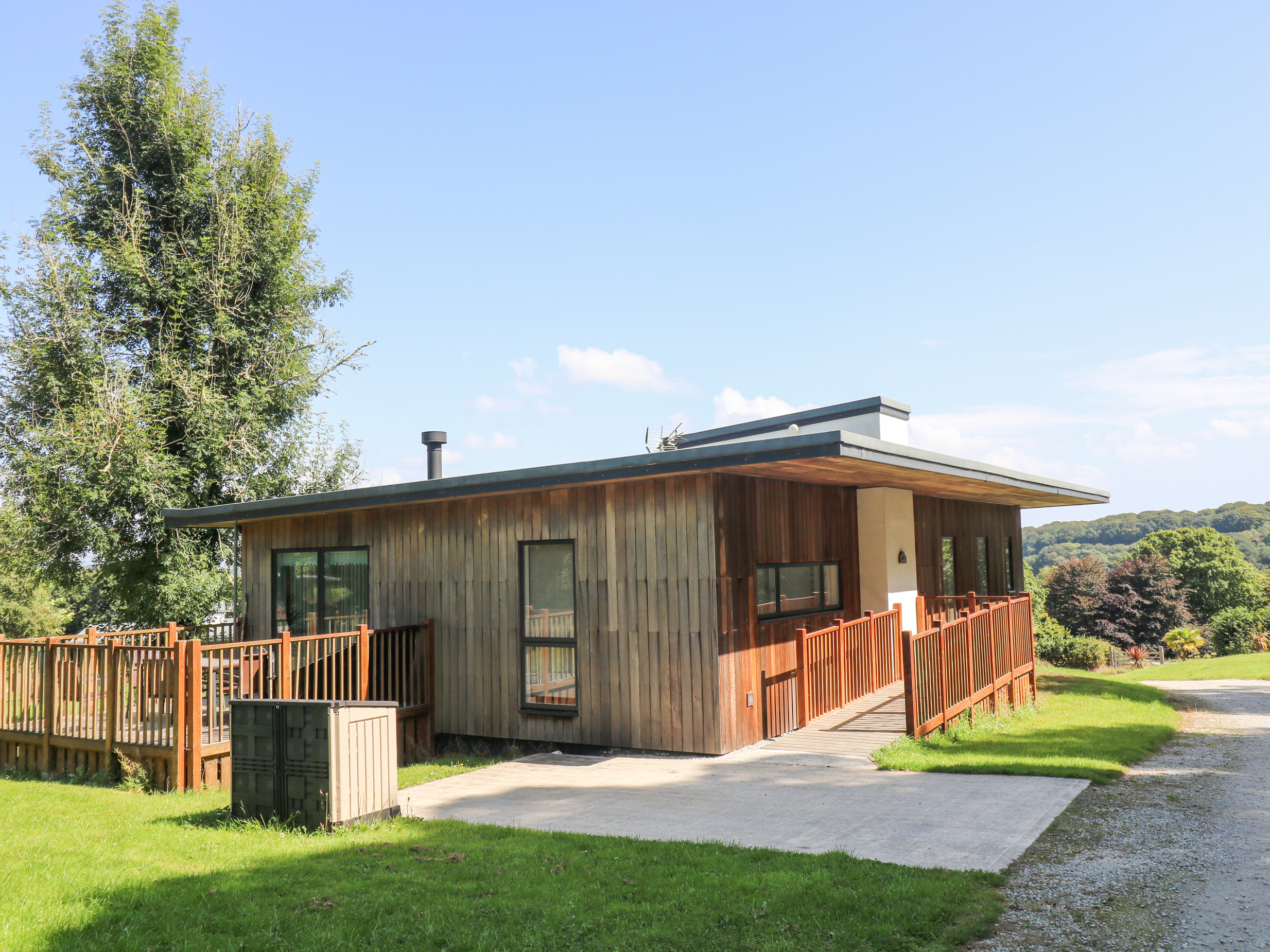 Holiday cottage, Truro (Ash)