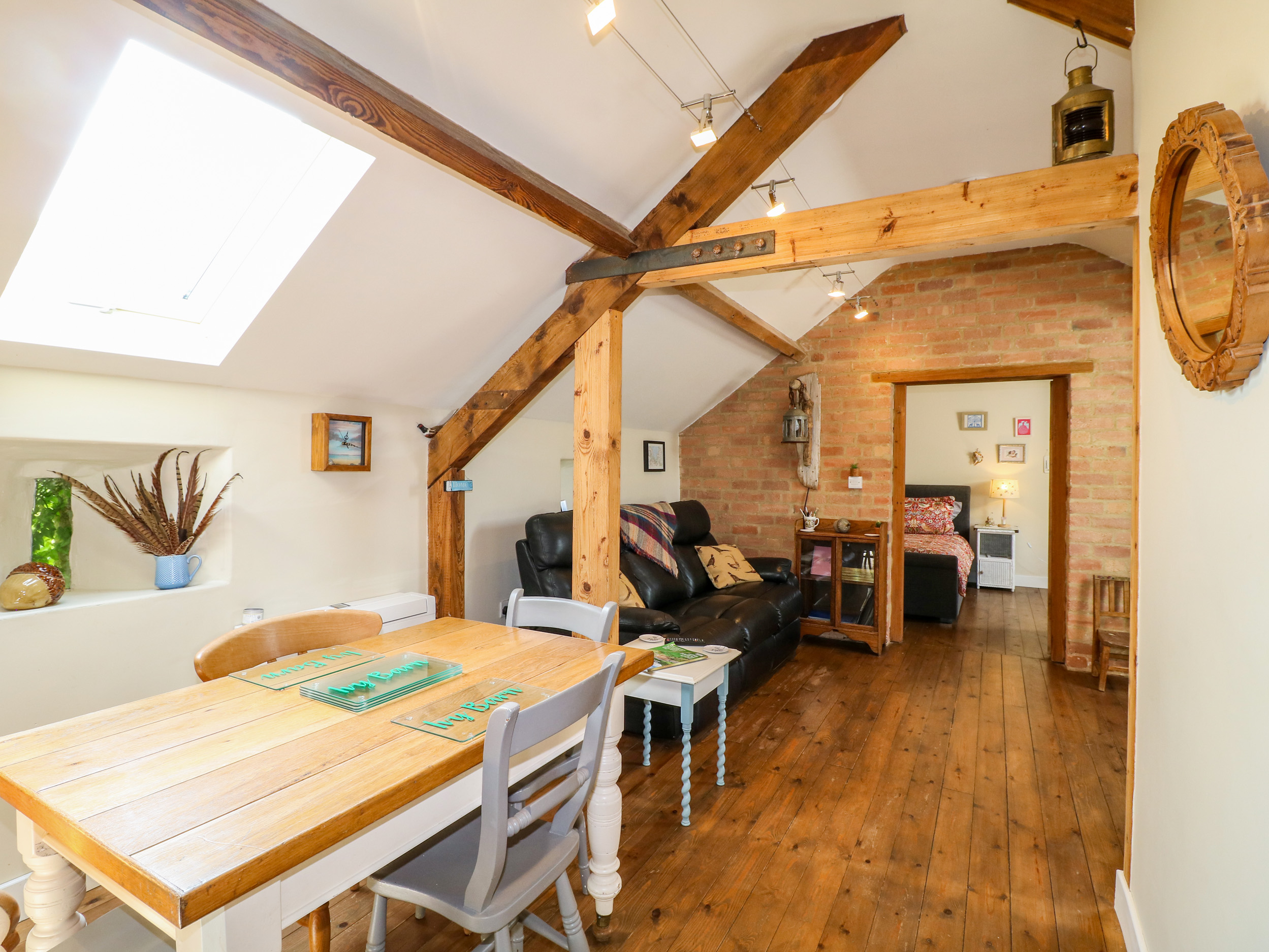 Holiday cottage in Kirk Ireton, Derbyshire - Photo 8