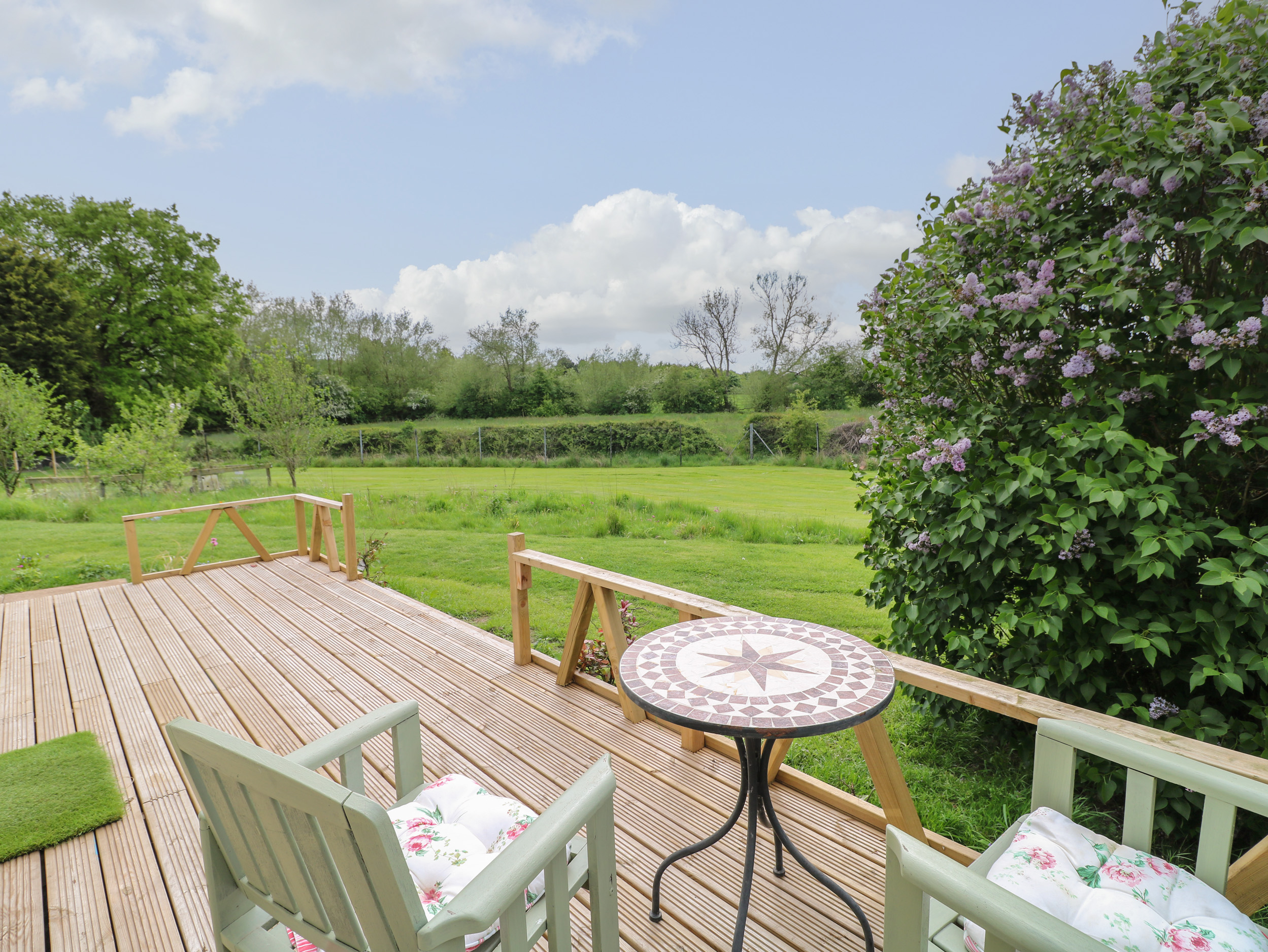 Holiday cottage in Findern, Derbyshire - Photo 3