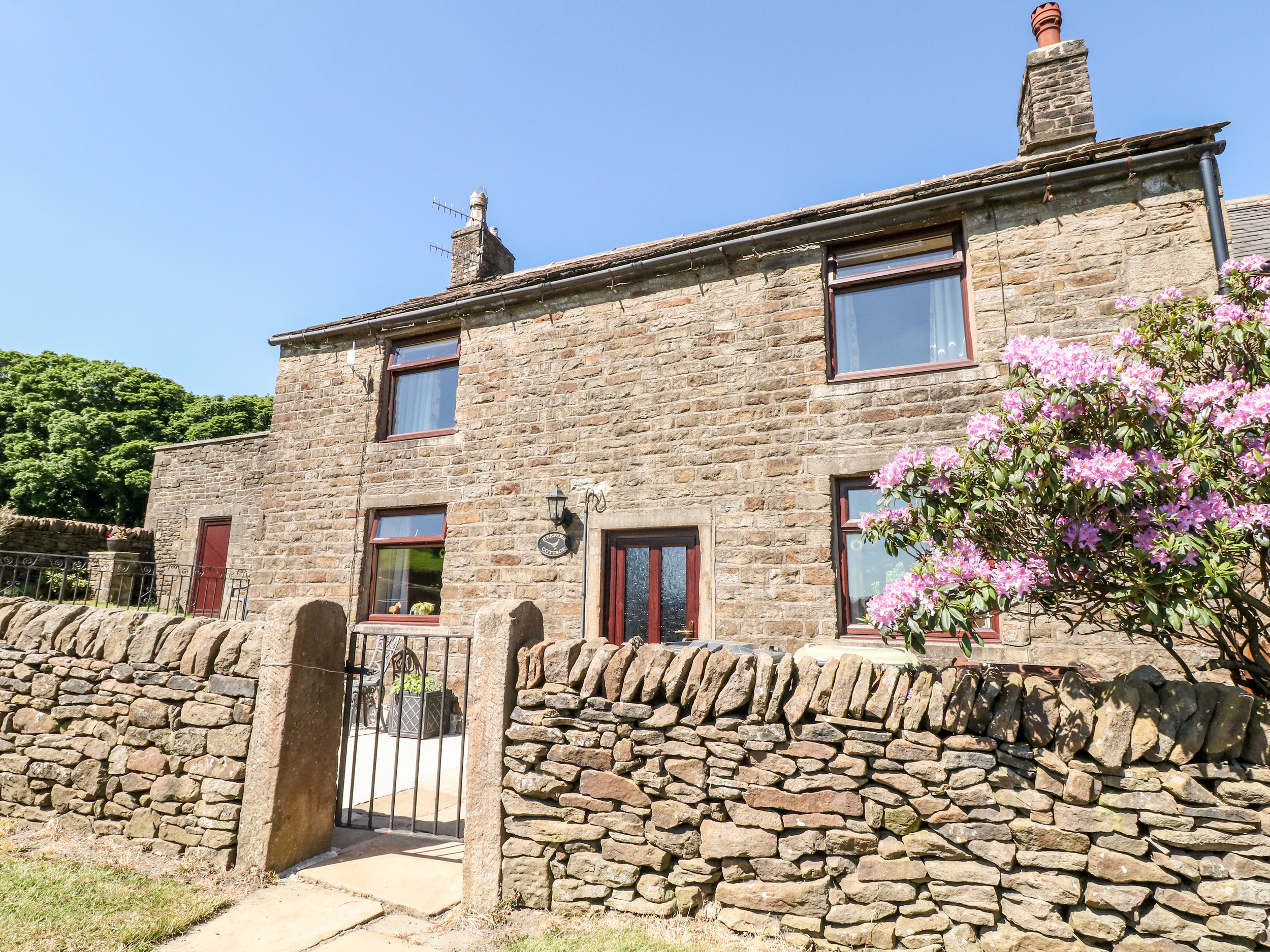 Holiday cottage in Chapel-en-le-Frith, Derbyshire - Photo 1
