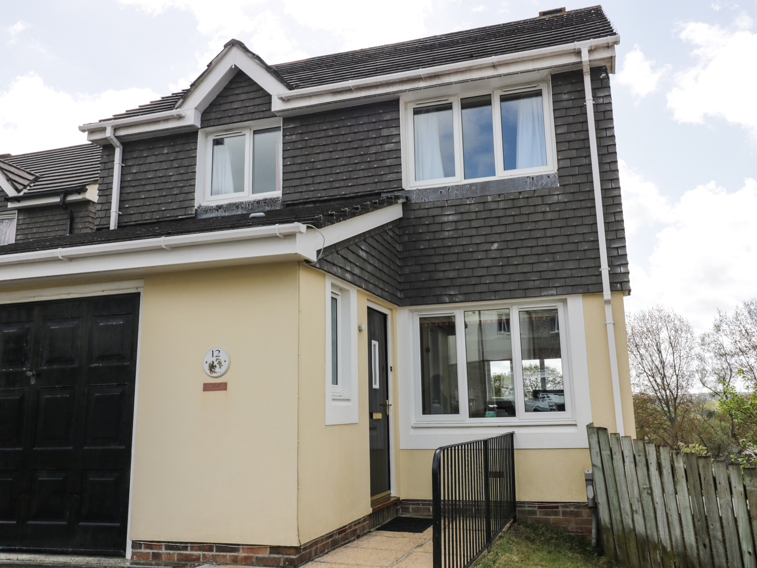 Holiday cottage, Truro (12 Kel Avon)