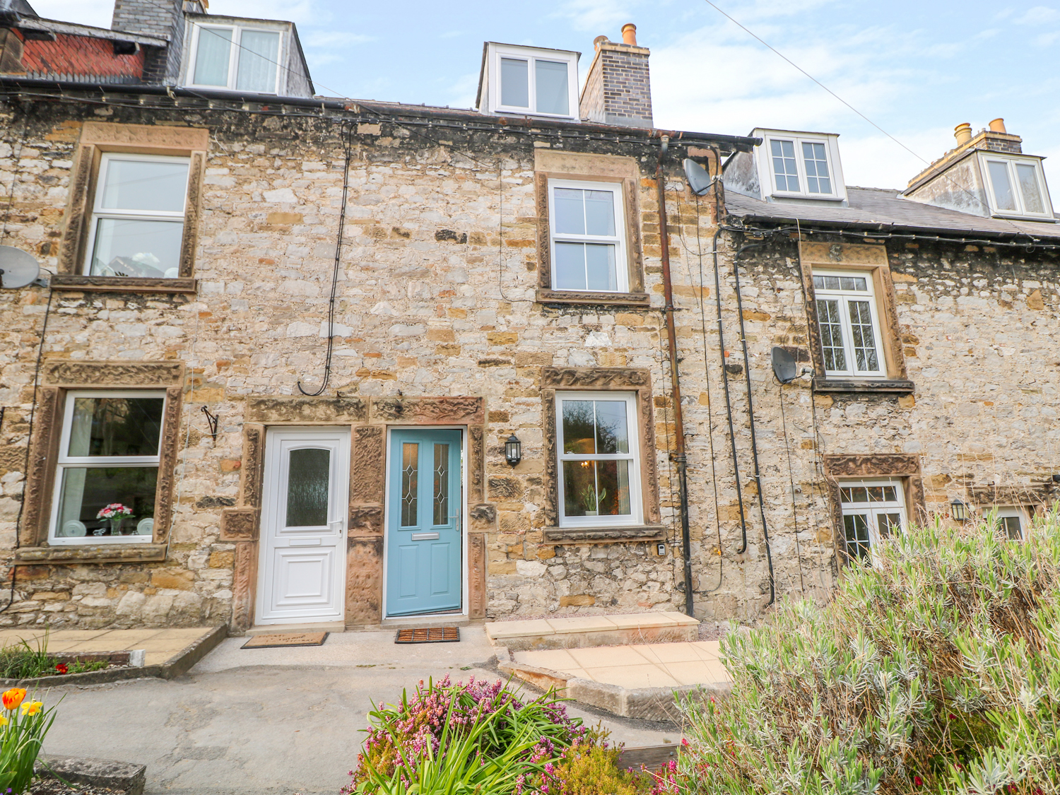 Holiday cottage in Bakewell, Derbyshire - Photo 1