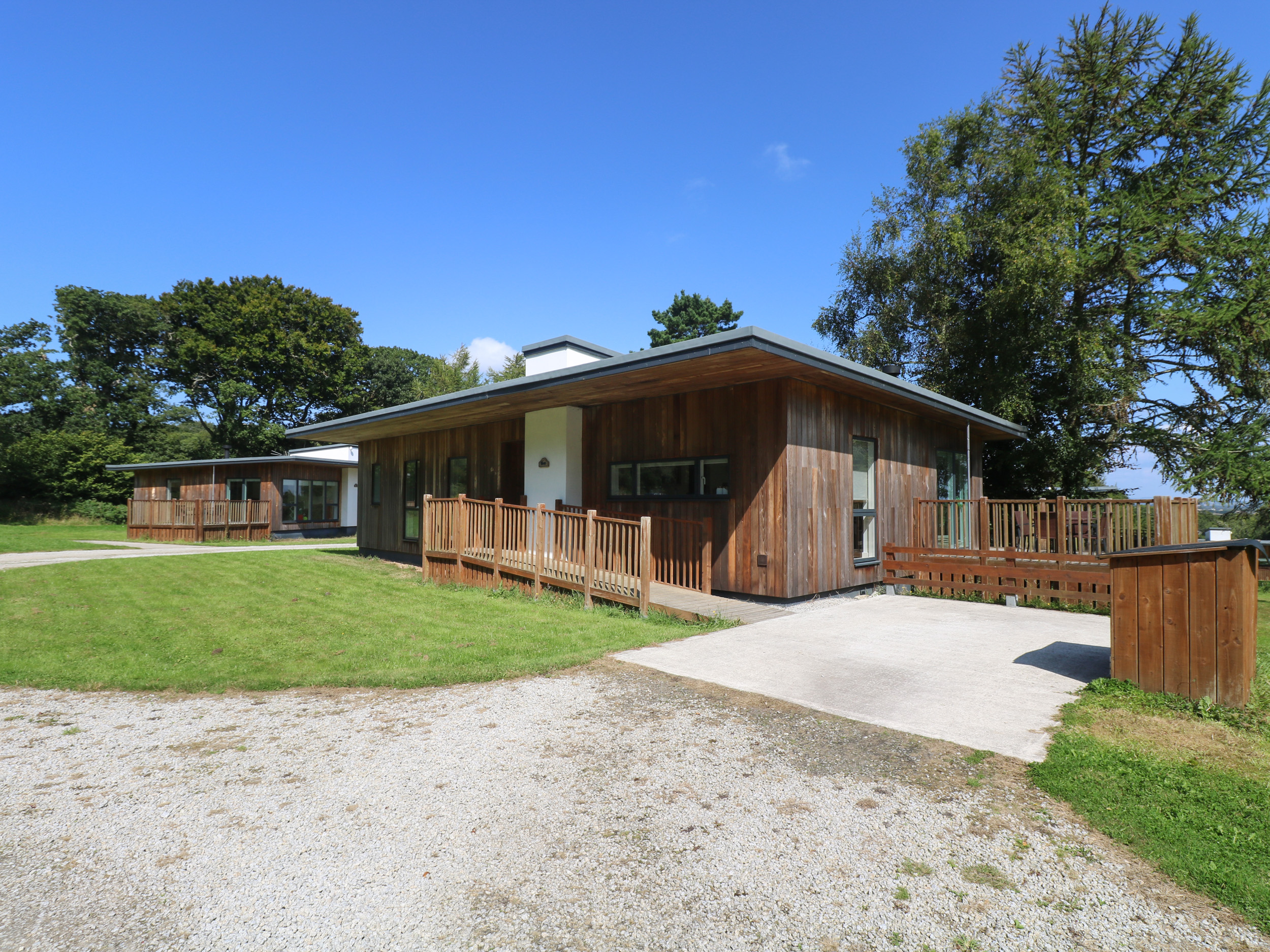 Holiday cottage, Truro (Birch)