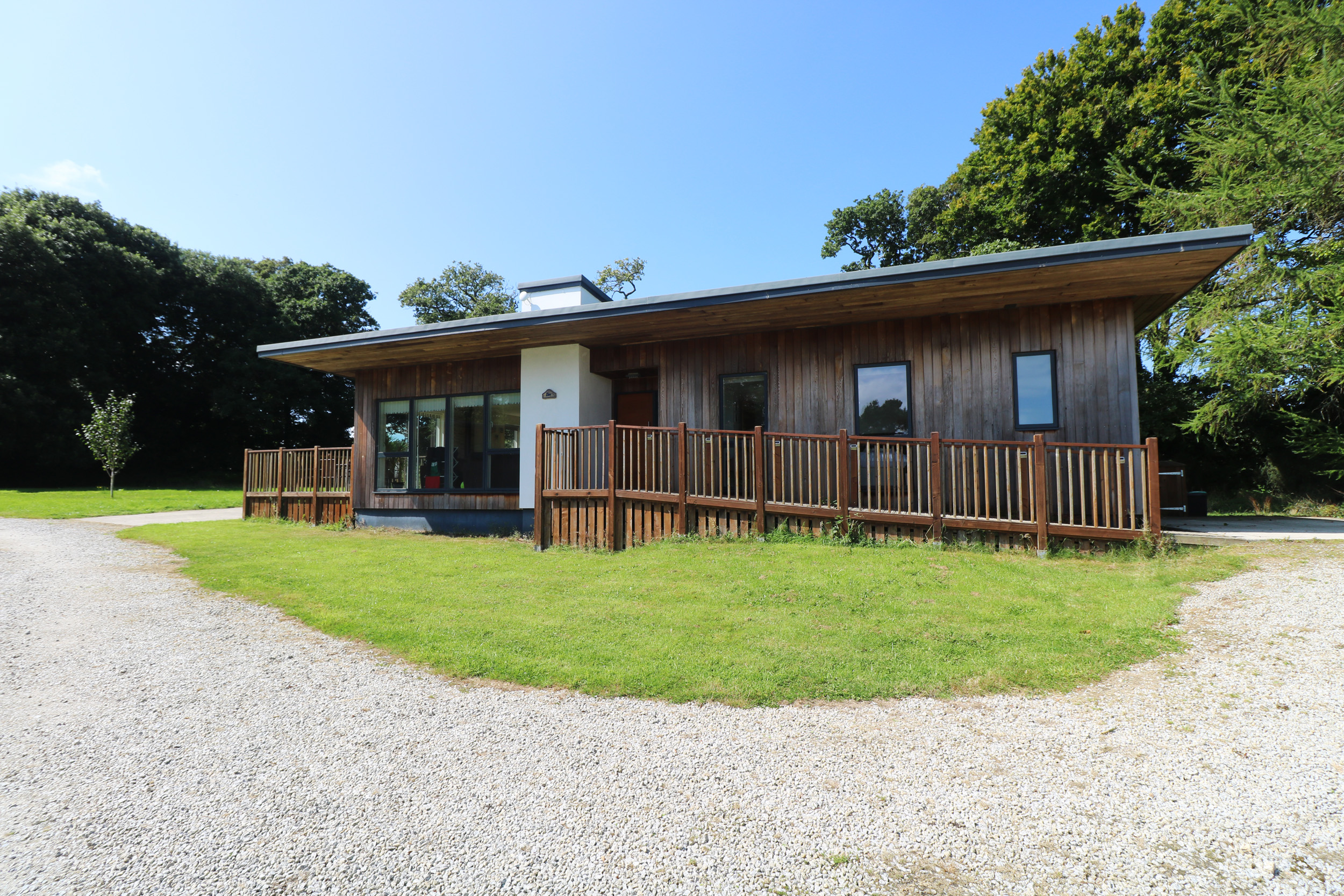 Holiday cottage, Truro (Elm)