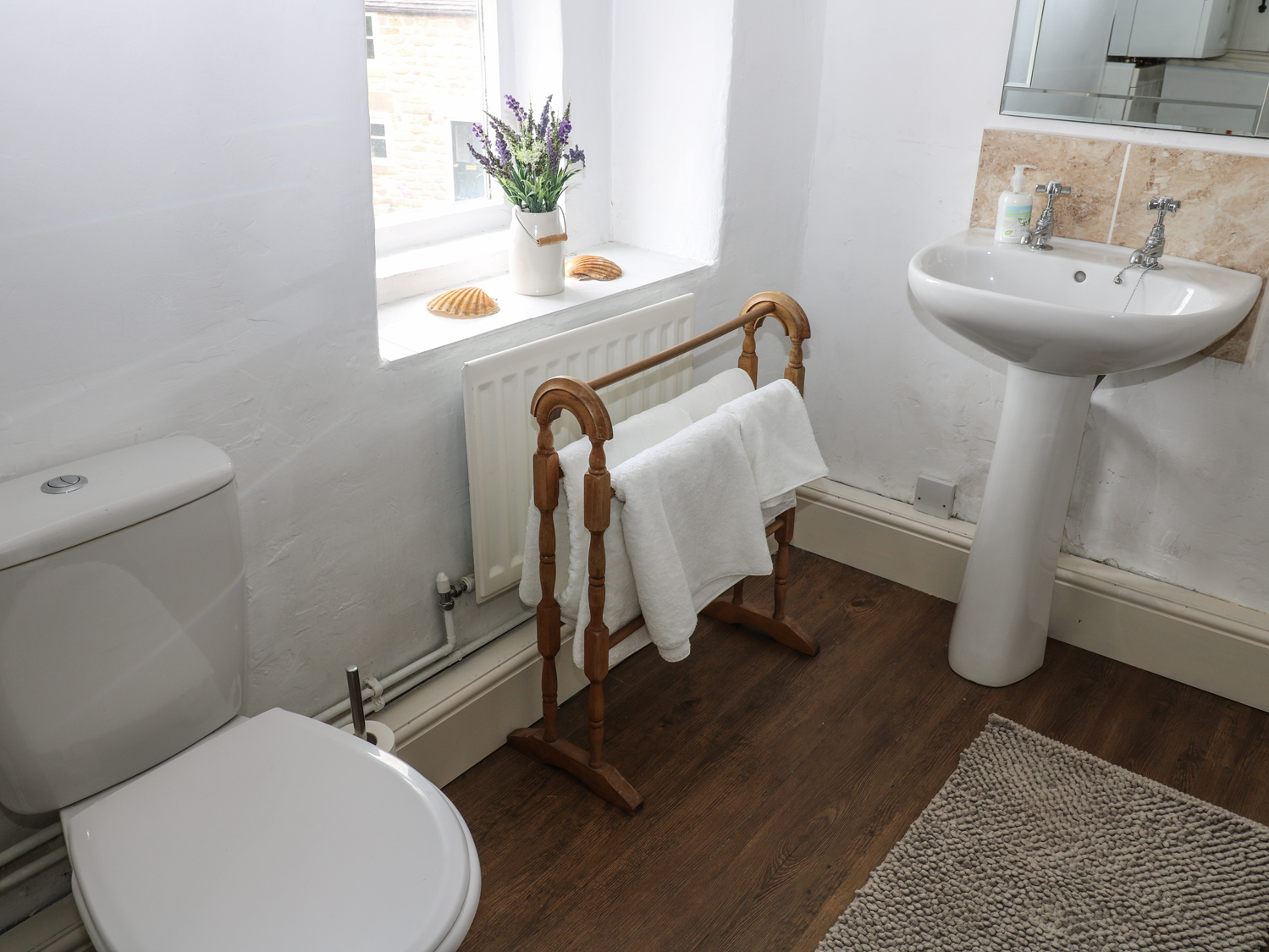 Holiday cottage in Cromford, Derbyshire - Photo 9
