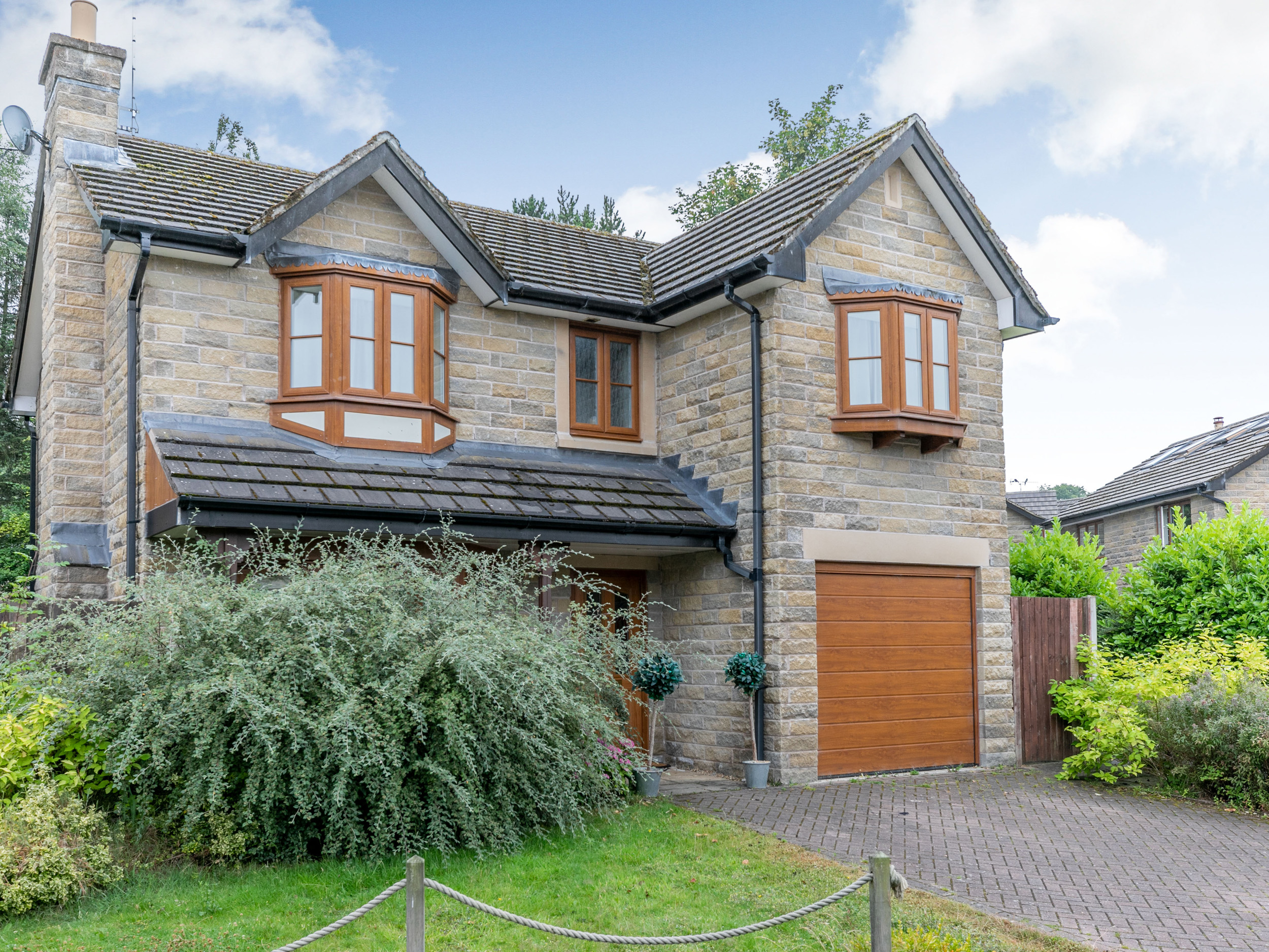 Holiday cottage in Glossop, Derbyshire - Photo 1